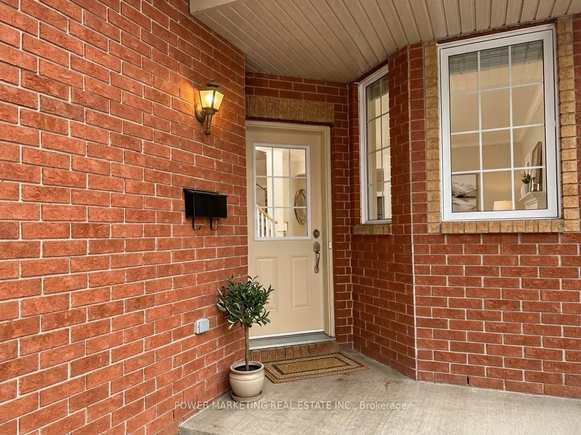Photo 2 of 1487 Demeter Street, Ottawa, Fallingbrook/Gardenway South — HOMEH