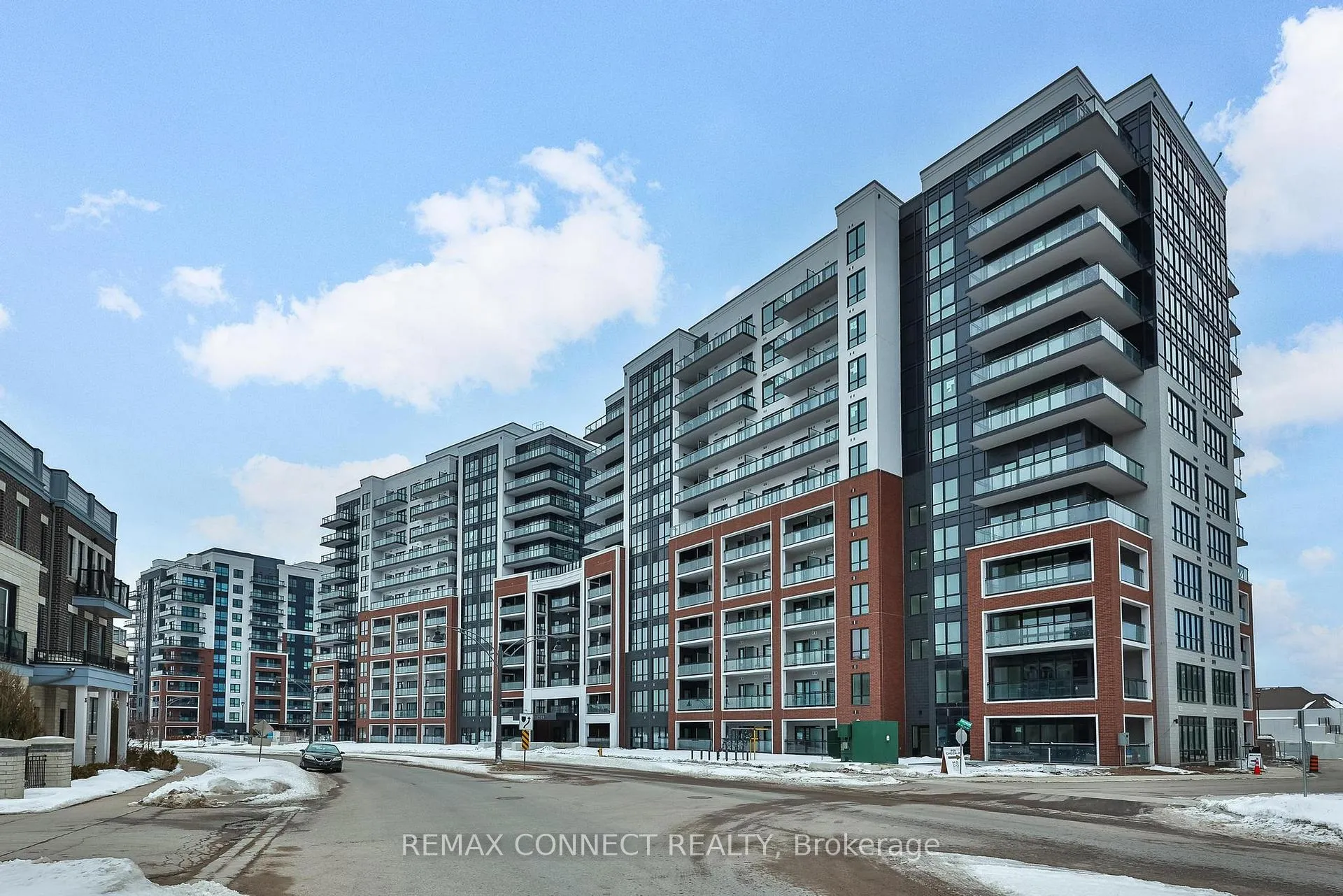 Photo 1 of Unit 605, 51 Clarington Boulevard, Clarington, Bowmanville — HOMEH