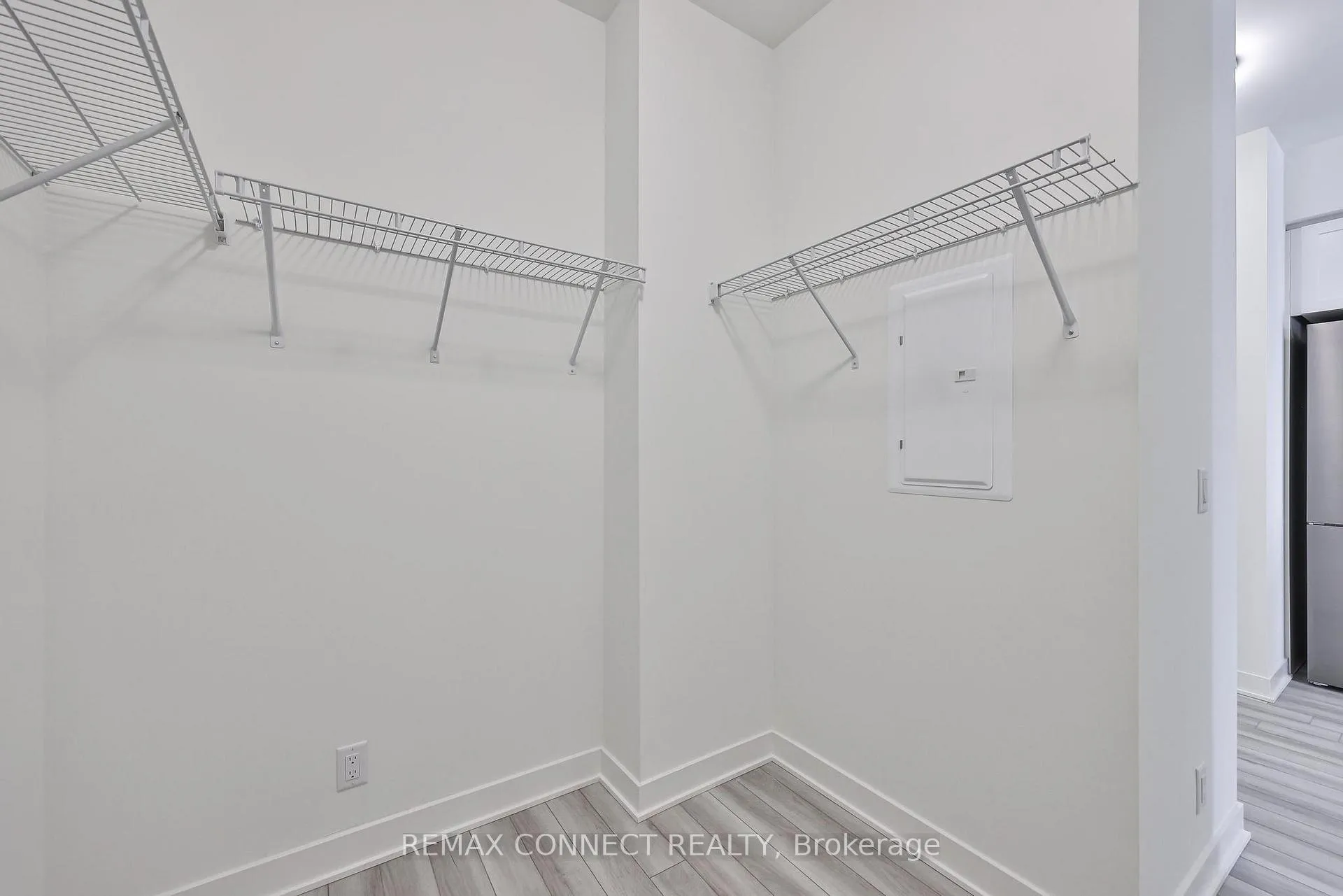Photo 18 of Unit 605, 51 Clarington Boulevard, Clarington, Bowmanville — HOMEH