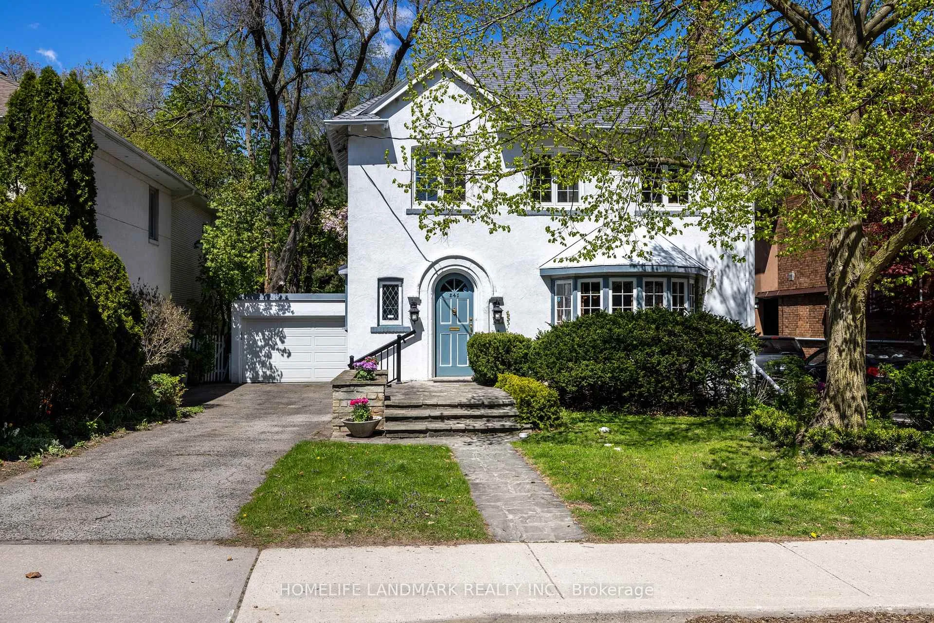 Photo 1 of 241 Forest Hill Road, Toronto, Forest Hill South — HOMEH