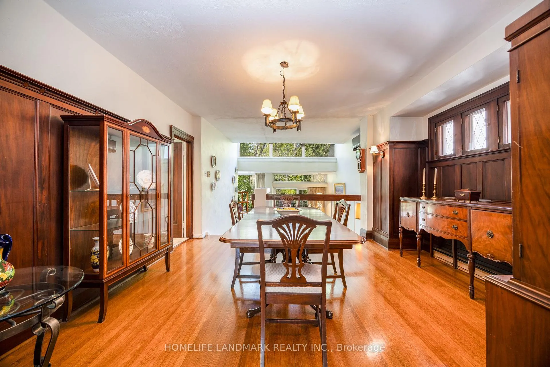 Photo 8 of 241 Forest Hill Road, Toronto, Forest Hill South — HOMEH