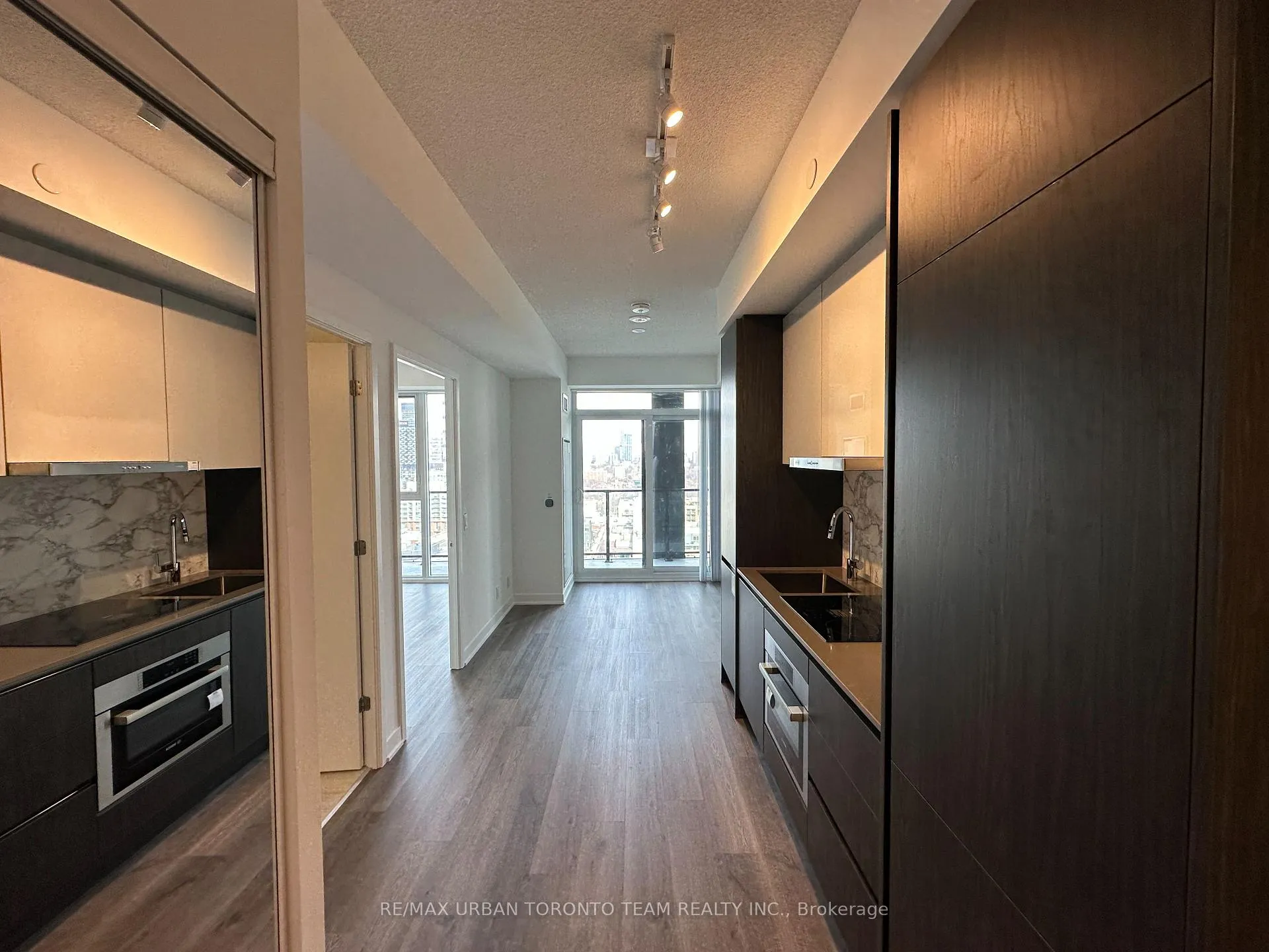Photo 2 of Unit 2615, 180 Front Street E, Toronto, Moss Park — HOMEH