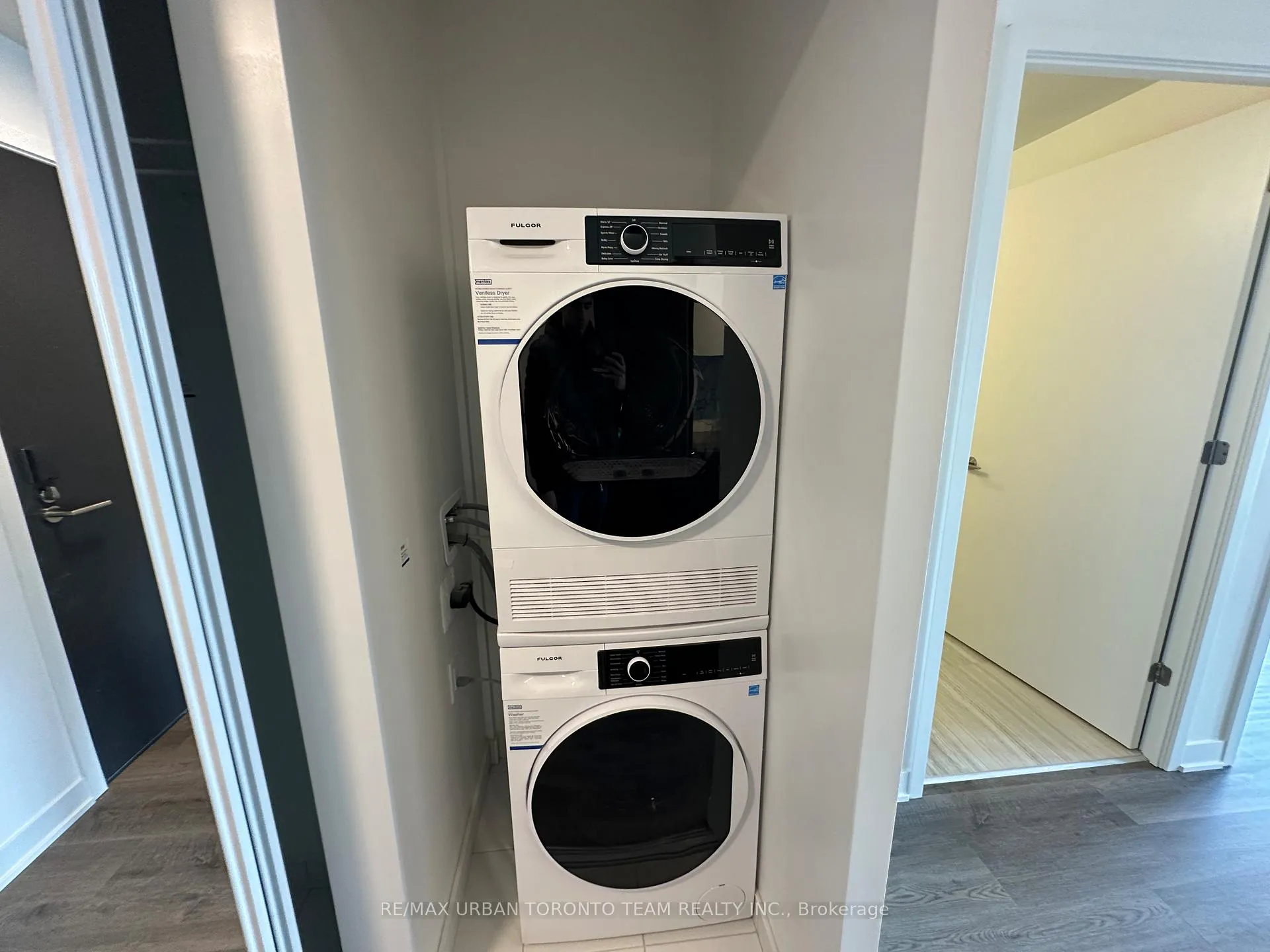 Photo 12 of Unit 2615, 180 Front Street E, Toronto, Moss Park — HOMEH