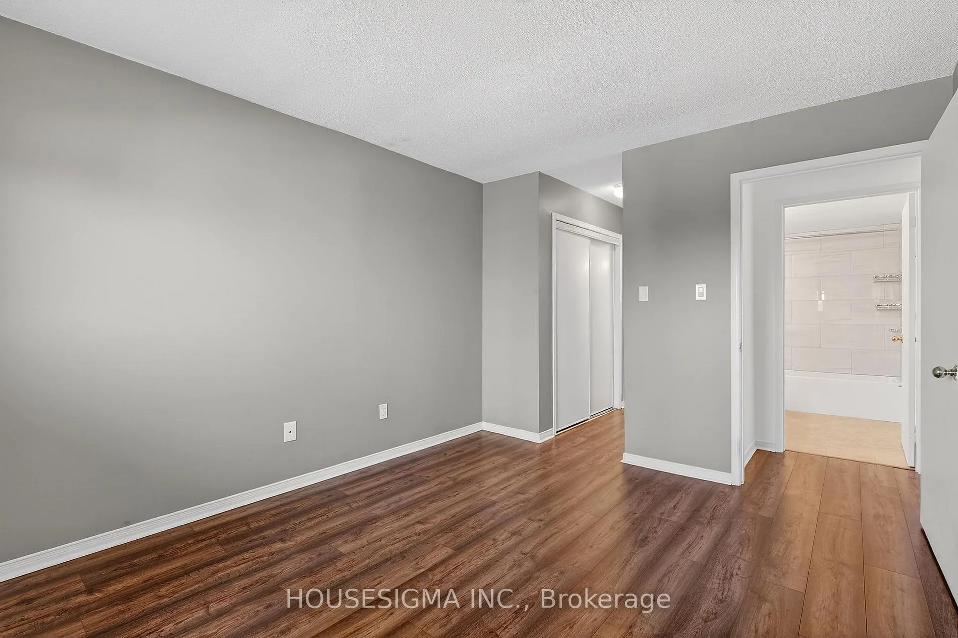 Photo 23 of Unit 416, 78 Roehampton Avenue, St. Catharines, Carlton/Bunting — HOMEH