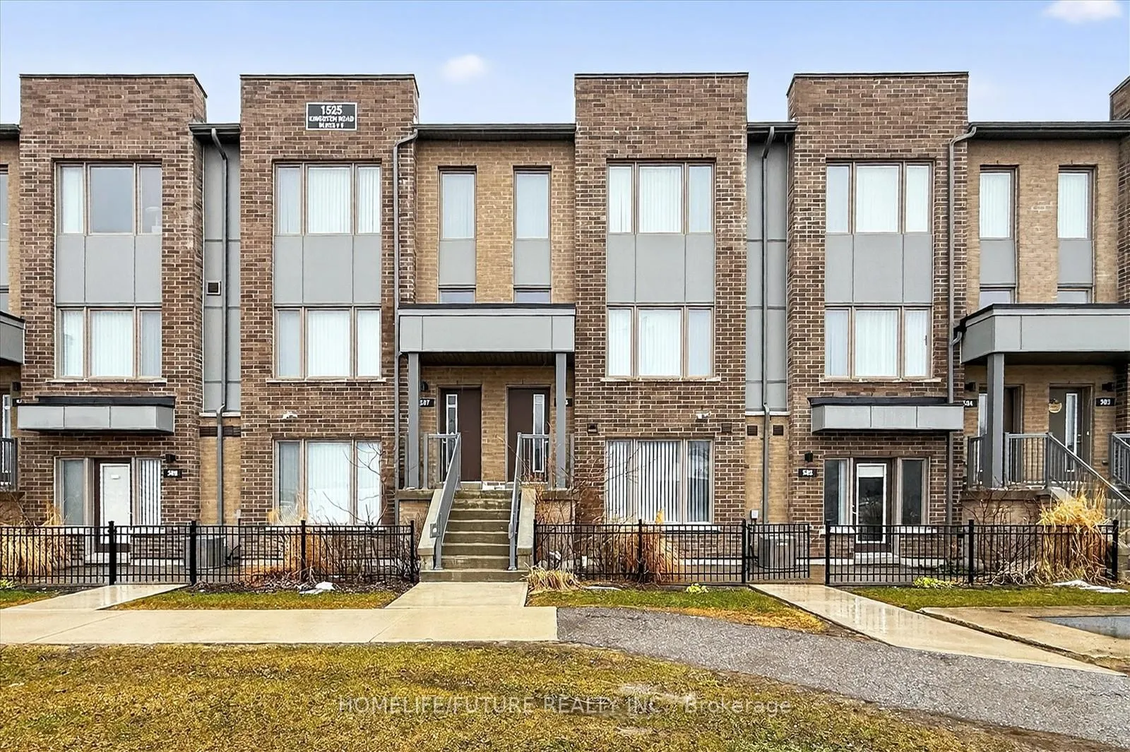 Photo 1 of Unit 506, 1525 Kingston Road, Pickering, Town Centre — HOMEH