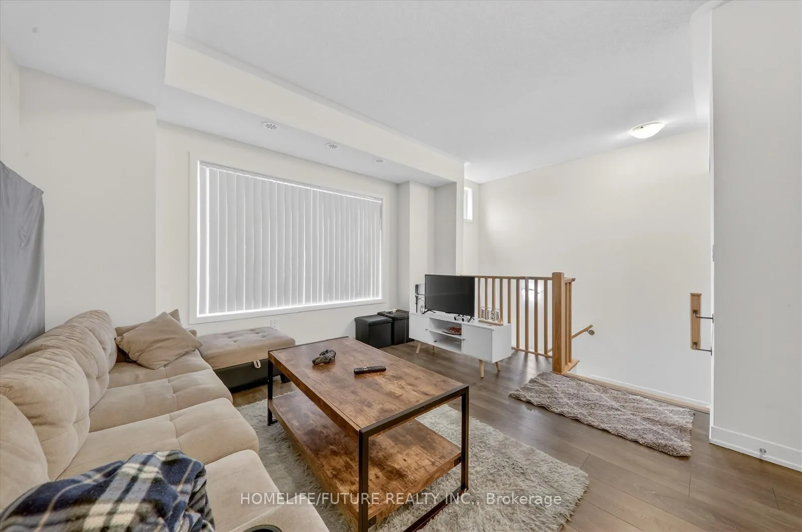 Photo 7 of Unit 506, 1525 Kingston Road, Pickering, Town Centre — HOMEH