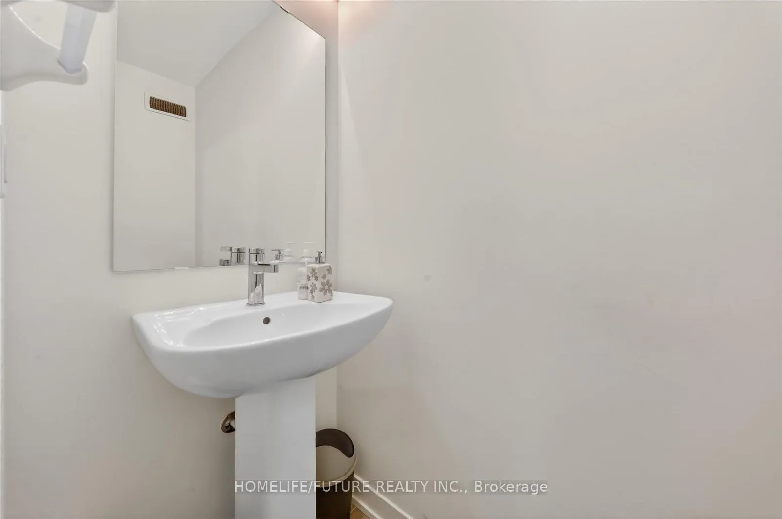 Photo 13 of Unit 506, 1525 Kingston Road, Pickering, Town Centre — HOMEH
