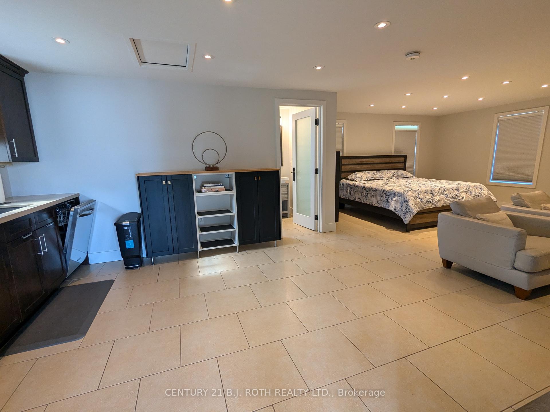 Photo 14 of 1753 Cross Street, Innisfil, Alcona — HOMEH