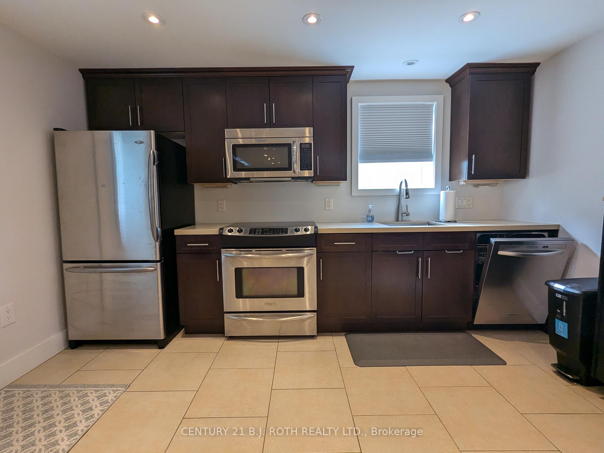Photo 15 of 1753 Cross Street, Innisfil, Alcona — HOMEH