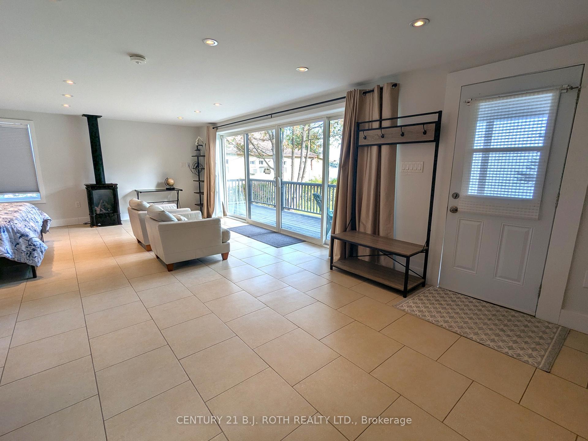 Photo 18 of 1753 Cross Street, Innisfil, Alcona — HOMEH