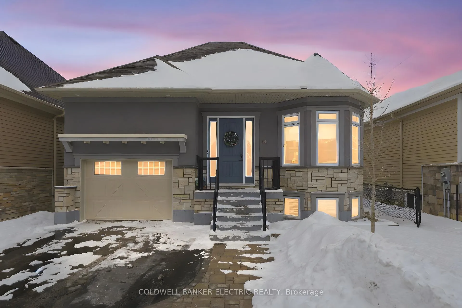 Photo 2 of Unit 32, 25 Brinton Drive, Peterborough, Otonabee Ward 1 — HOMEH