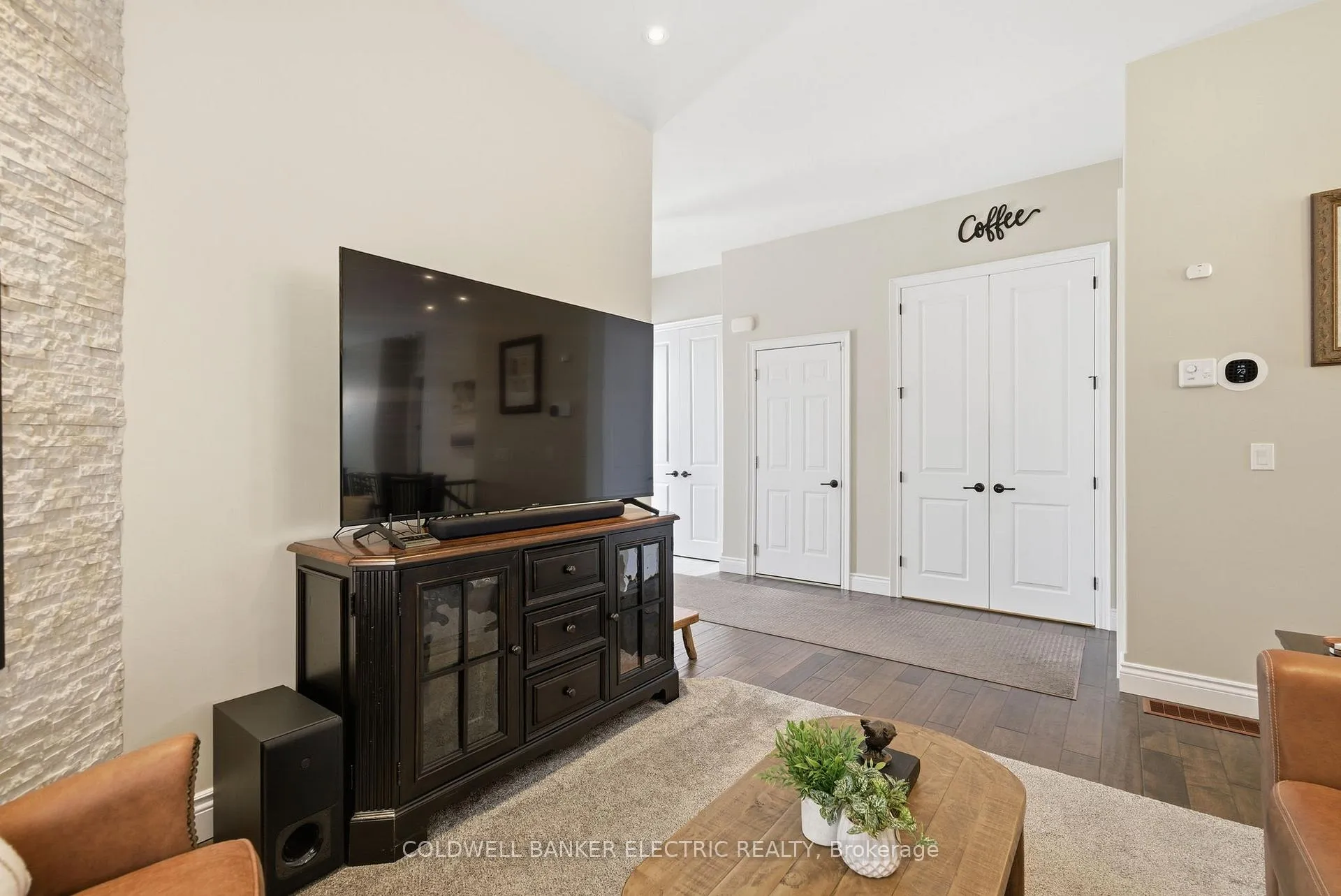 Photo 9 of Unit 32, 25 Brinton Drive, Peterborough, Otonabee Ward 1 — HOMEH