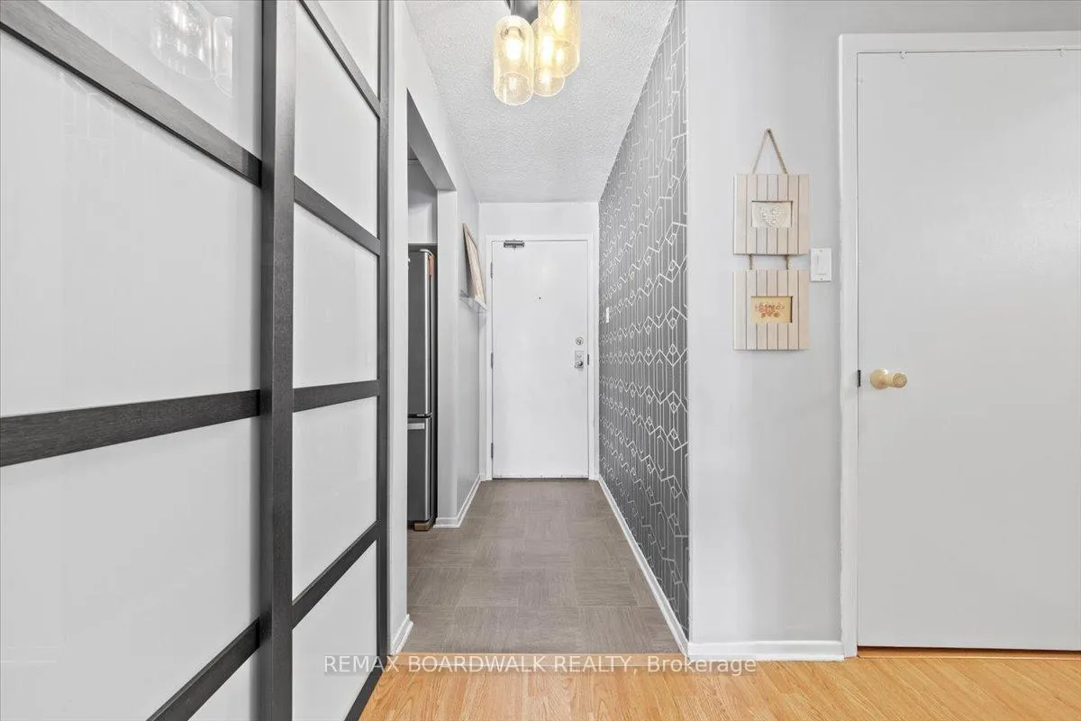Photo 2 of Unit 205, 6434 Bilberry Drive, Ottawa, Orleans Wood — HOMEH