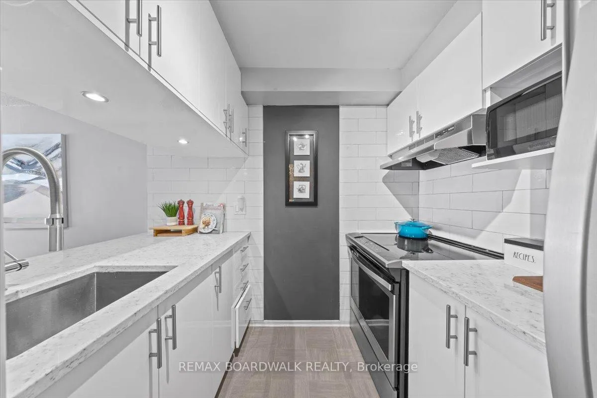 Photo 5 of Unit 205, 6434 Bilberry Drive, Ottawa, Orleans Wood — HOMEH