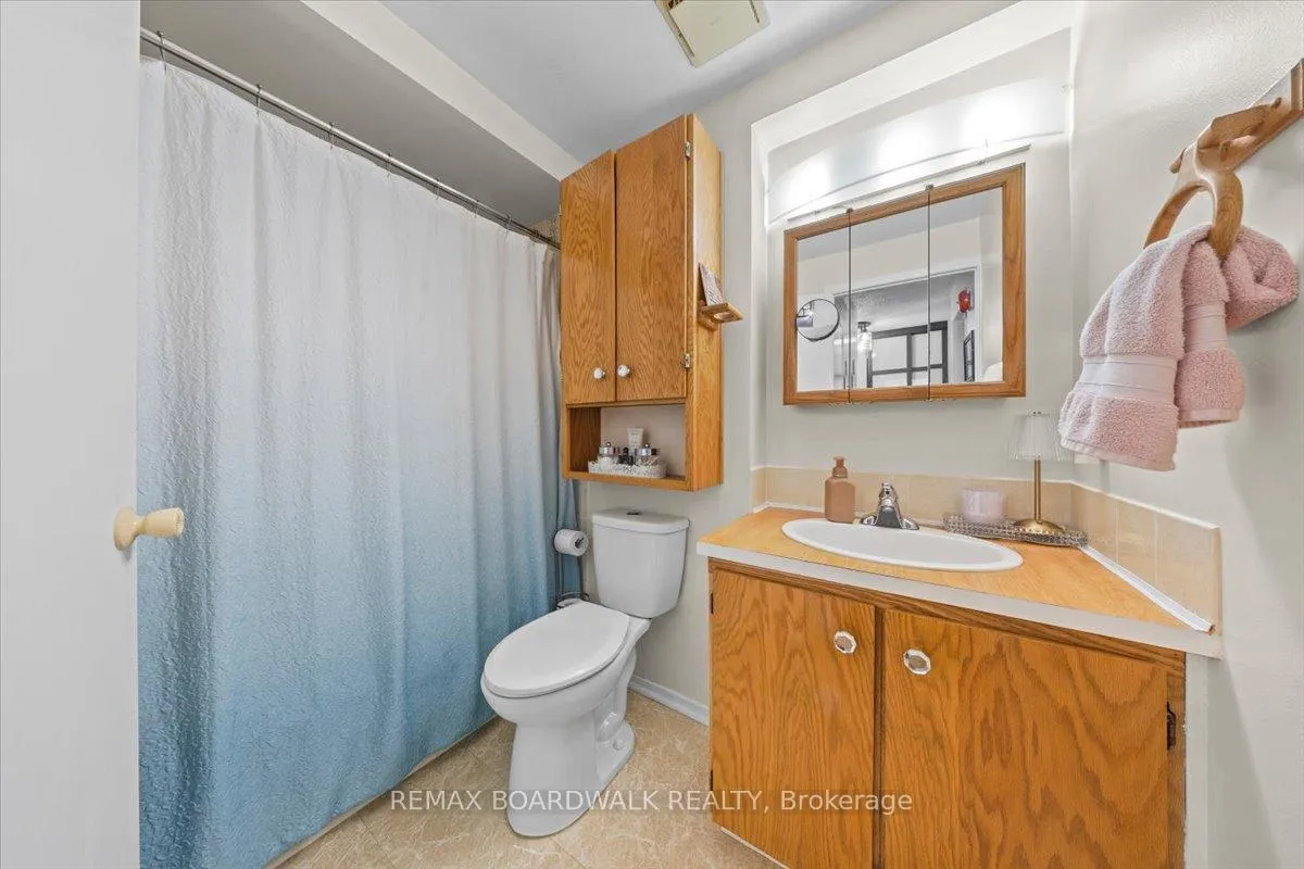 Photo 18 of Unit 205, 6434 Bilberry Drive, Ottawa, Orleans Wood — HOMEH