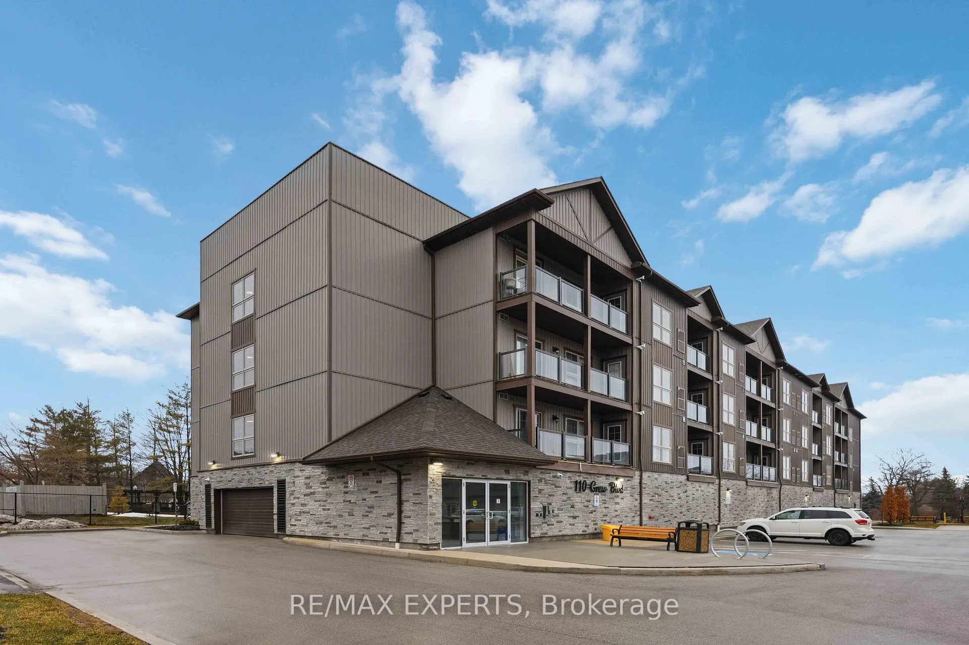 Front of Unit 311, 110 Grew Boulevard