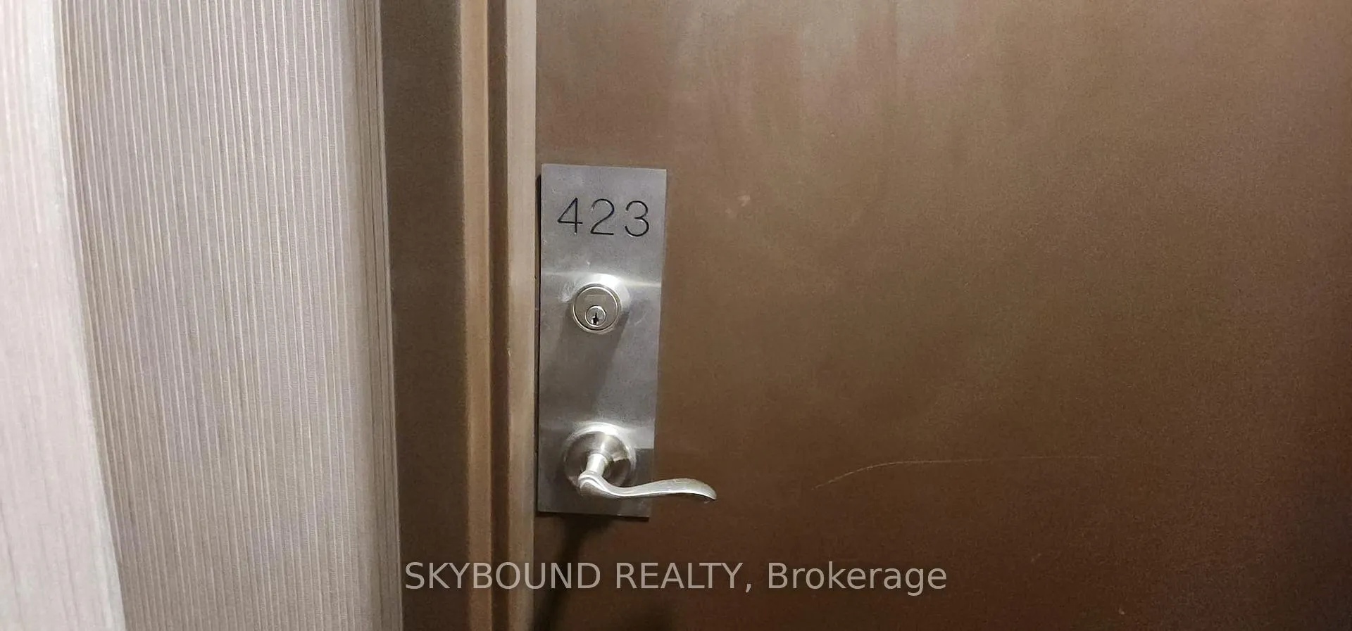 Photo 5 of Unit 423, 8351 McLaughlin Road, Brampton, Brampton South — HOMEH