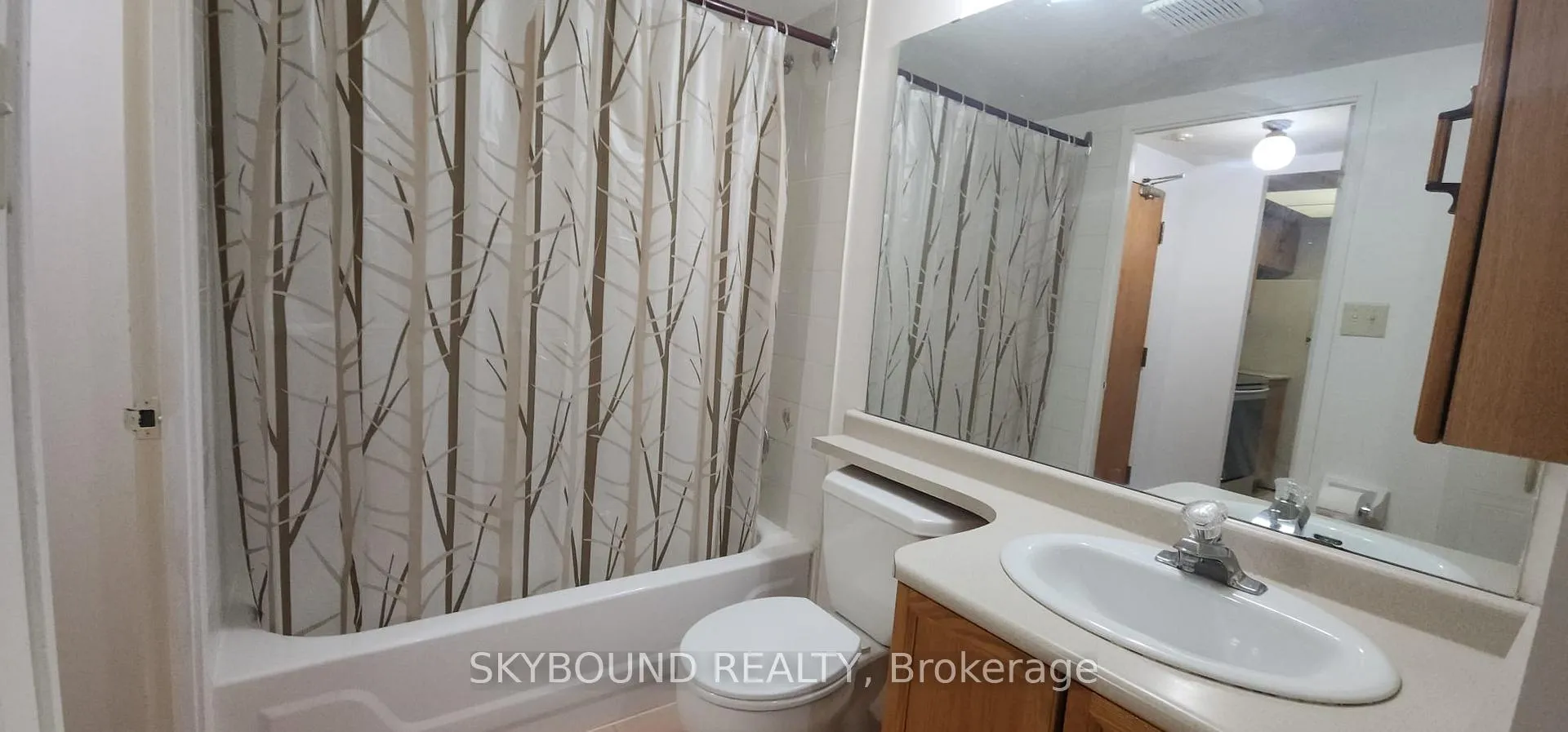 Photo 16 of Unit 423, 8351 McLaughlin Road, Brampton, Brampton South — HOMEH