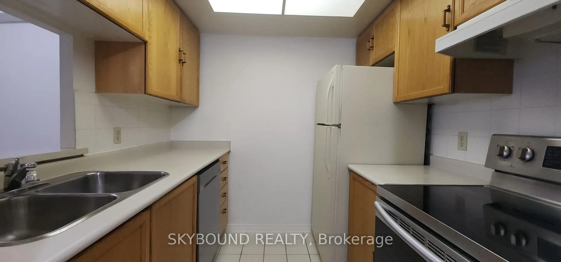 Photo 17 of Unit 423, 8351 McLaughlin Road, Brampton, Brampton South — HOMEH