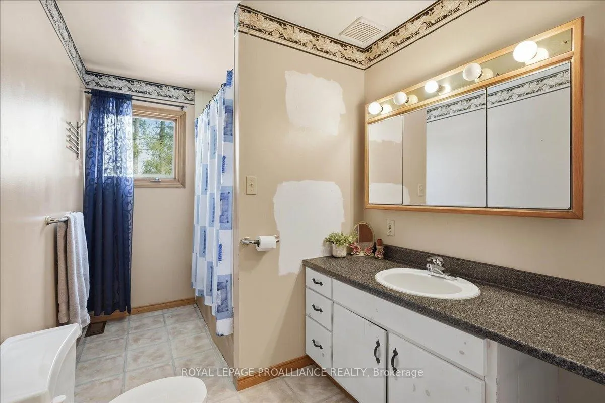 Photo 16 of 1004 Bateman Road, Stirling-Rawdon, Rawdon Ward — HOMEH
