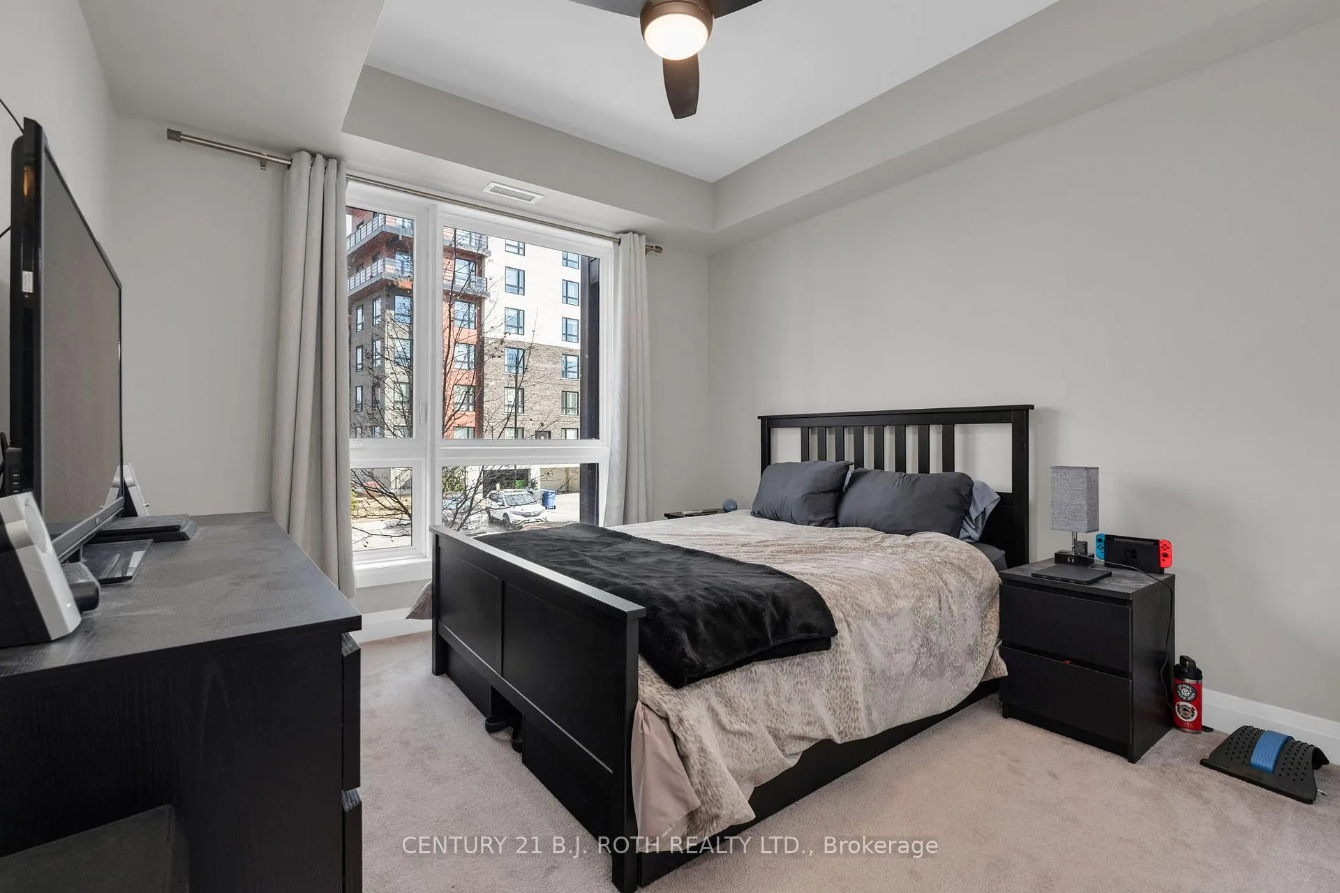 Photo 13 of Unit 103, 304 Essa Road, Barrie, 400 West — HOMEH