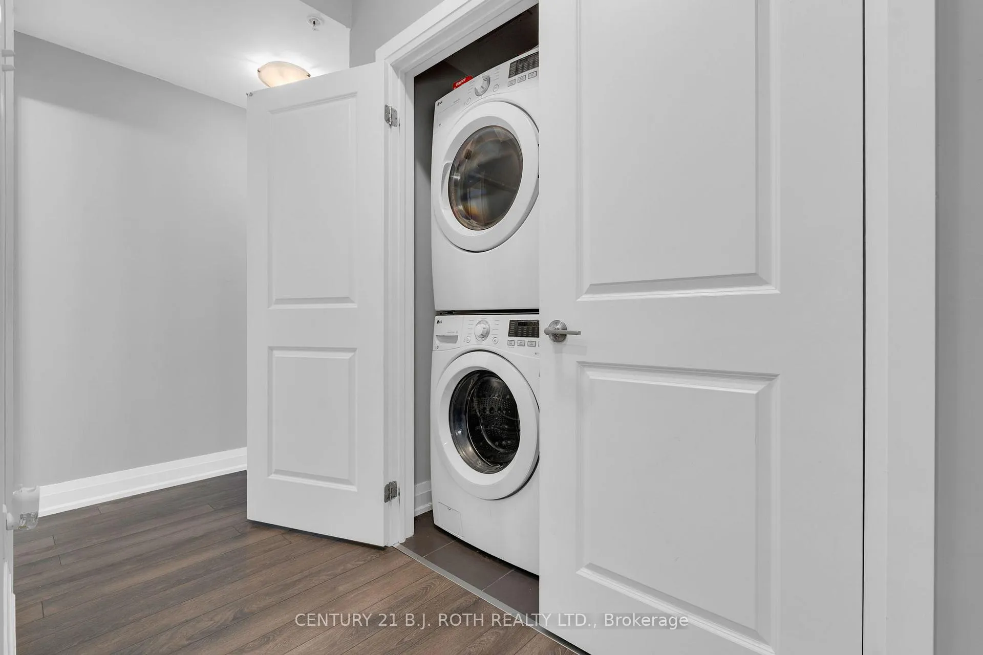 Photo 15 of Unit 103, 304 Essa Road, Barrie, 400 West — HOMEH