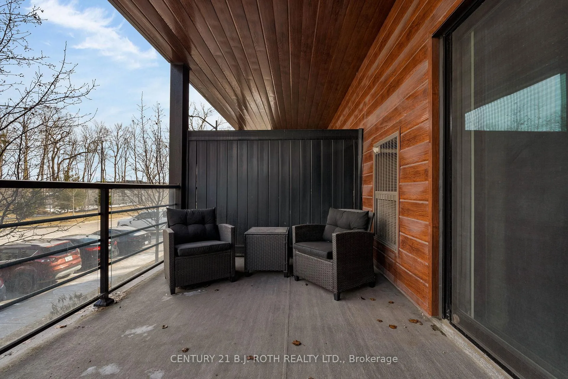 Photo 17 of Unit 103, 304 Essa Road, Barrie, 400 West — HOMEH
