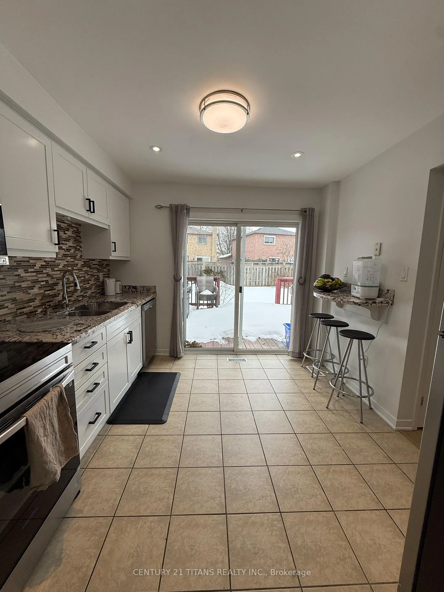 Photo 10 of 40 Ravenscroft Road, Ajax, Central West — HOMEH