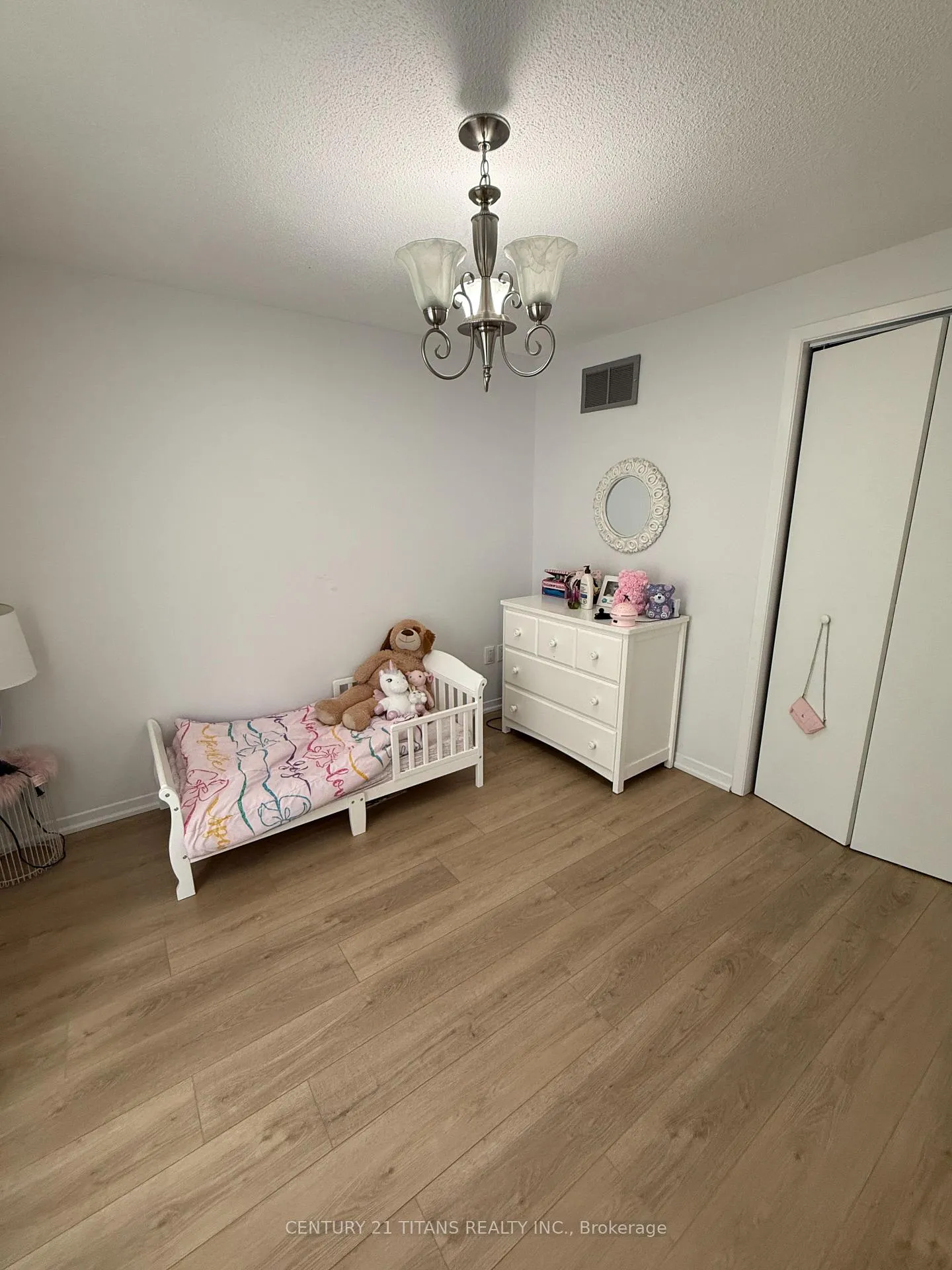 Photo 16 of 40 Ravenscroft Road, Ajax, Central West — HOMEH