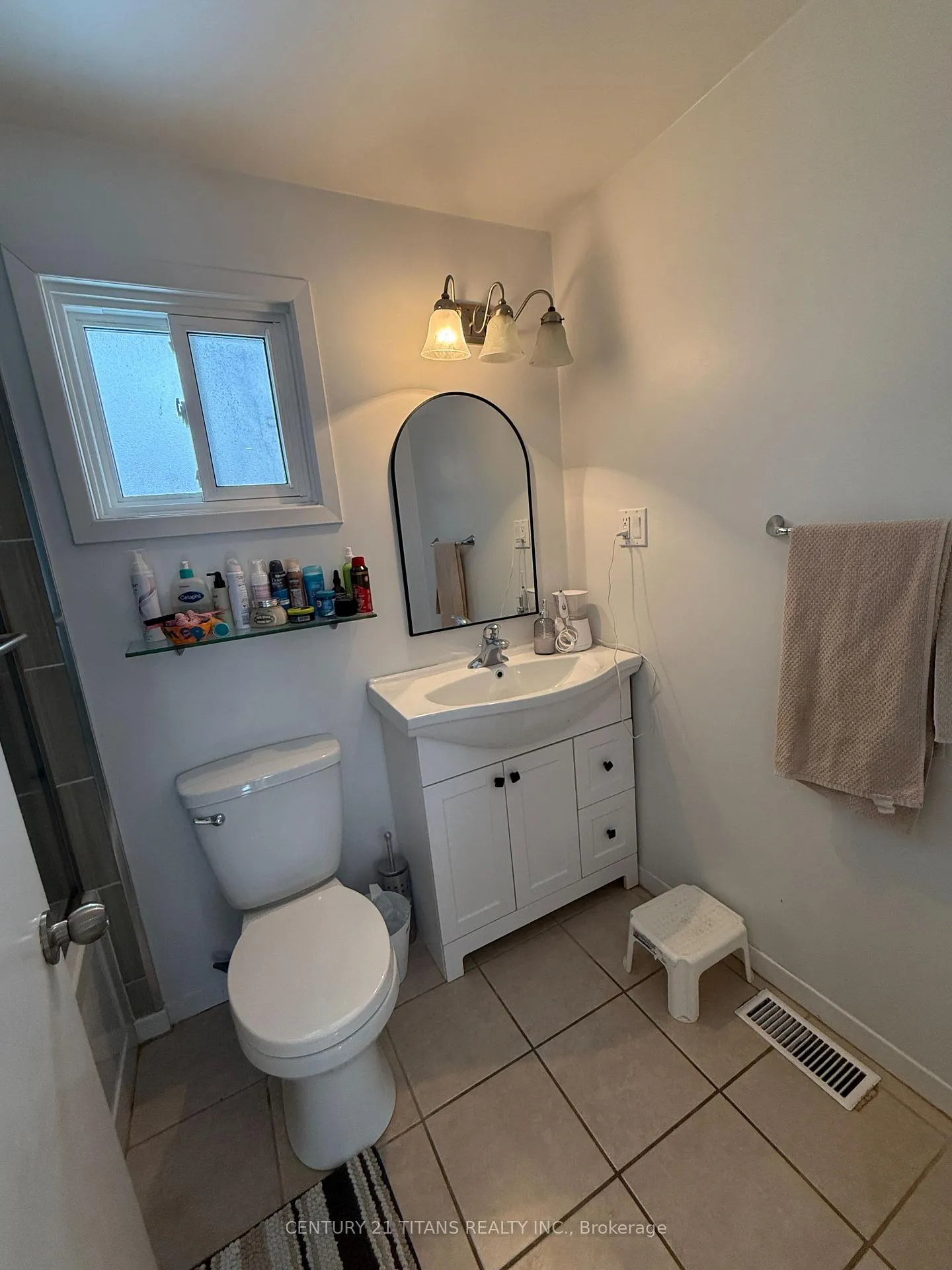 Photo 24 of 40 Ravenscroft Road, Ajax, Central West — HOMEH