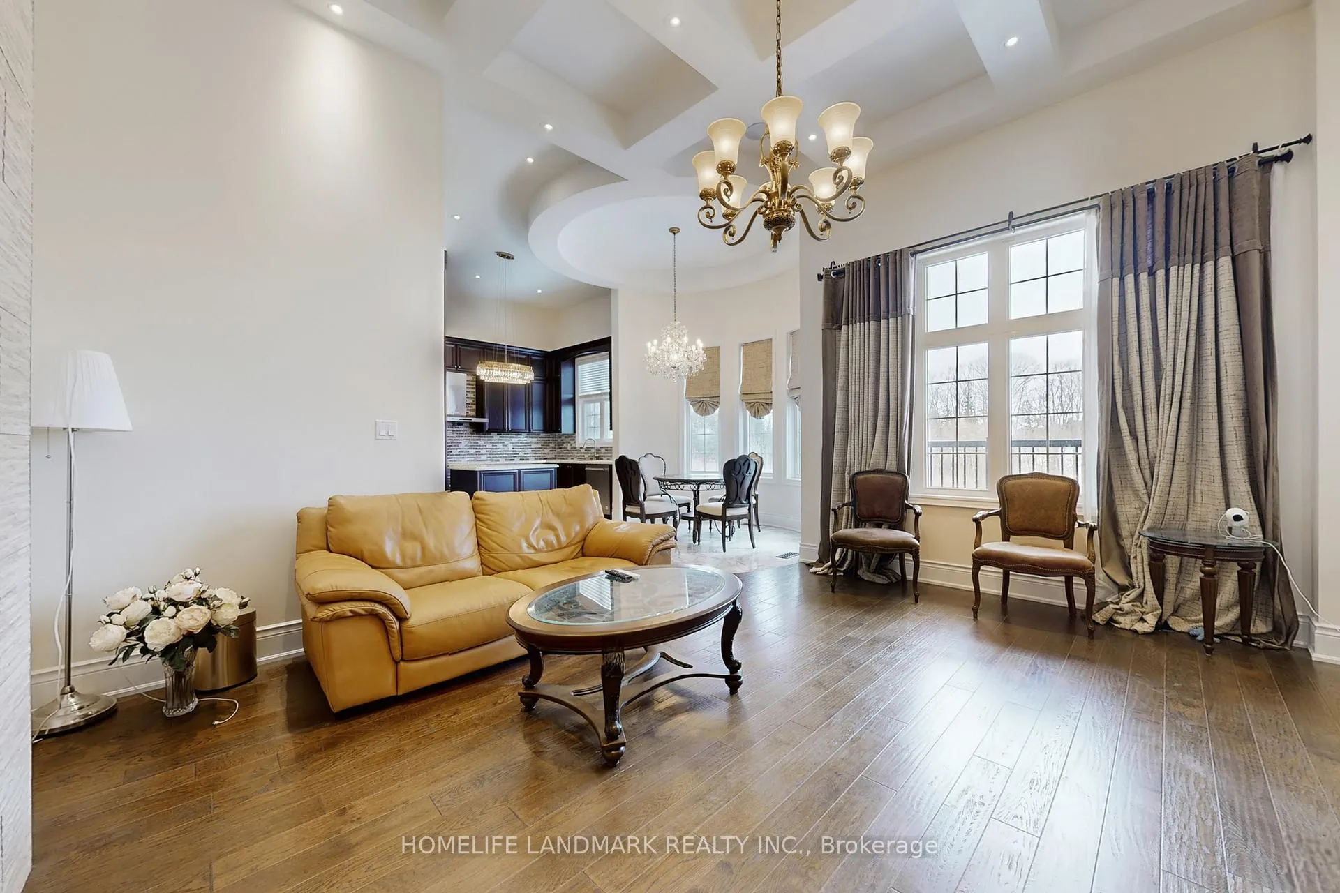 Photo 5 of 75 Hurst Avenue, Vaughan, Patterson — HOMEH