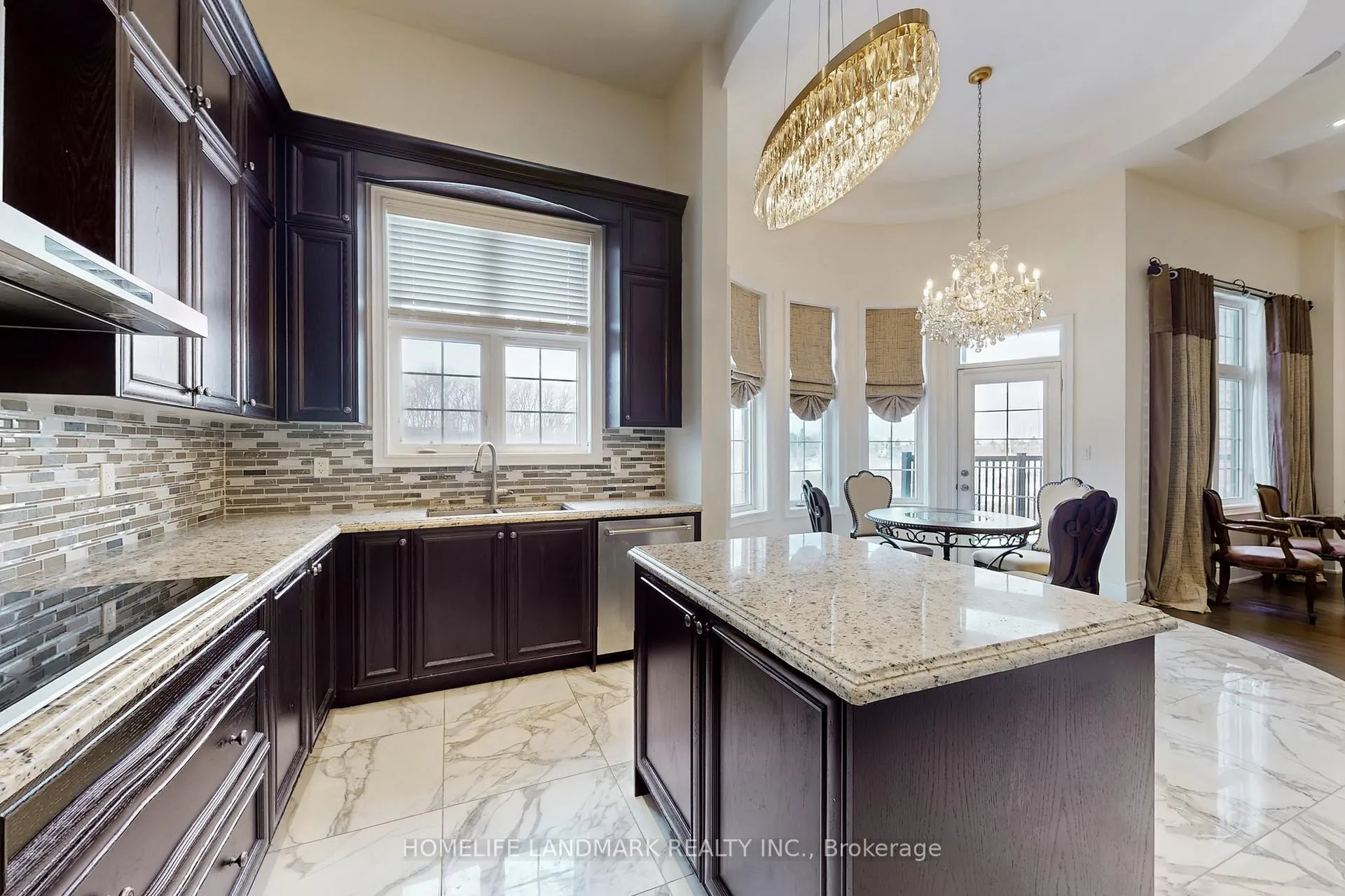 Photo 10 of 75 Hurst Avenue, Vaughan, Patterson — HOMEH