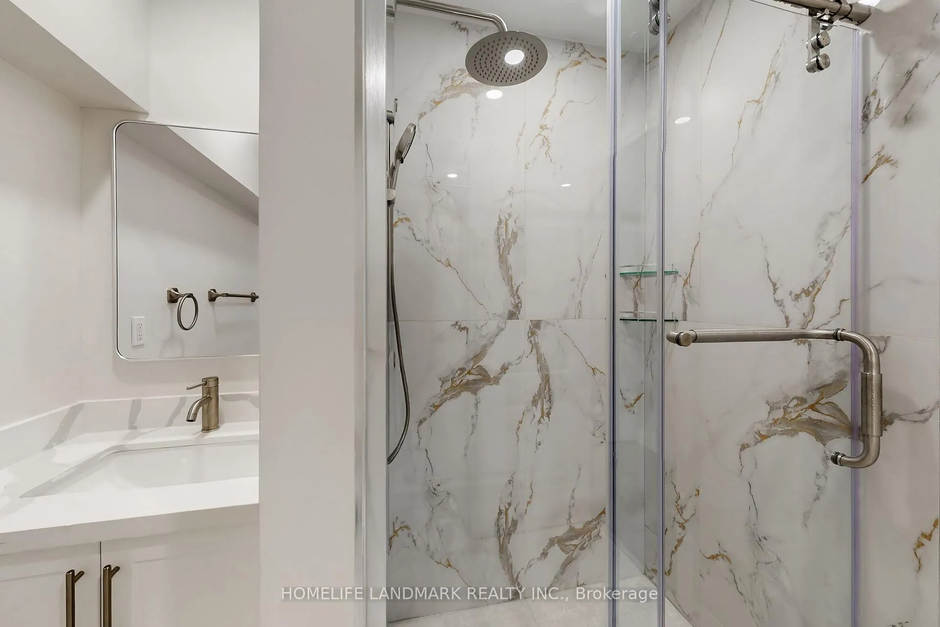Photo 36 of 75 Hurst Avenue, Vaughan, Patterson — HOMEH