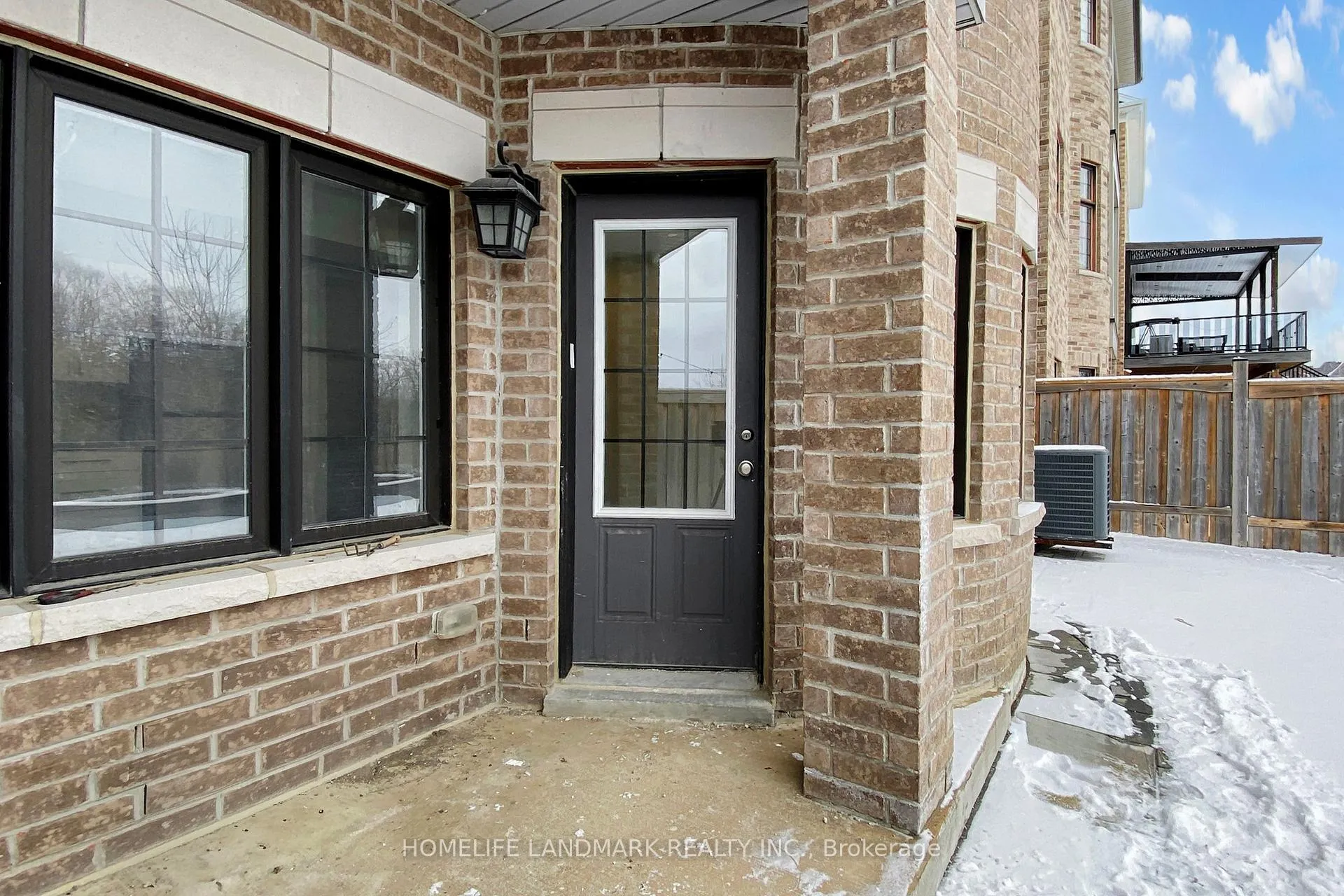 Photo 41 of 75 Hurst Avenue, Vaughan, Patterson — HOMEH