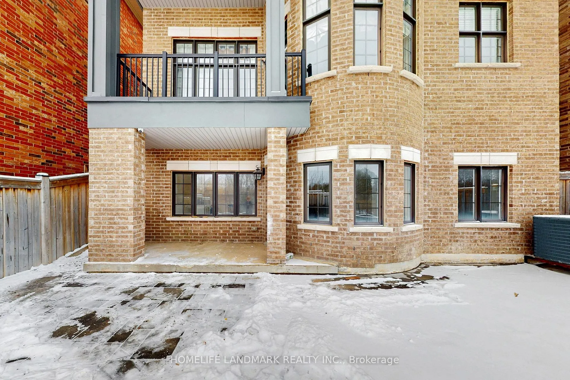 Photo 43 of 75 Hurst Avenue, Vaughan, Patterson — HOMEH