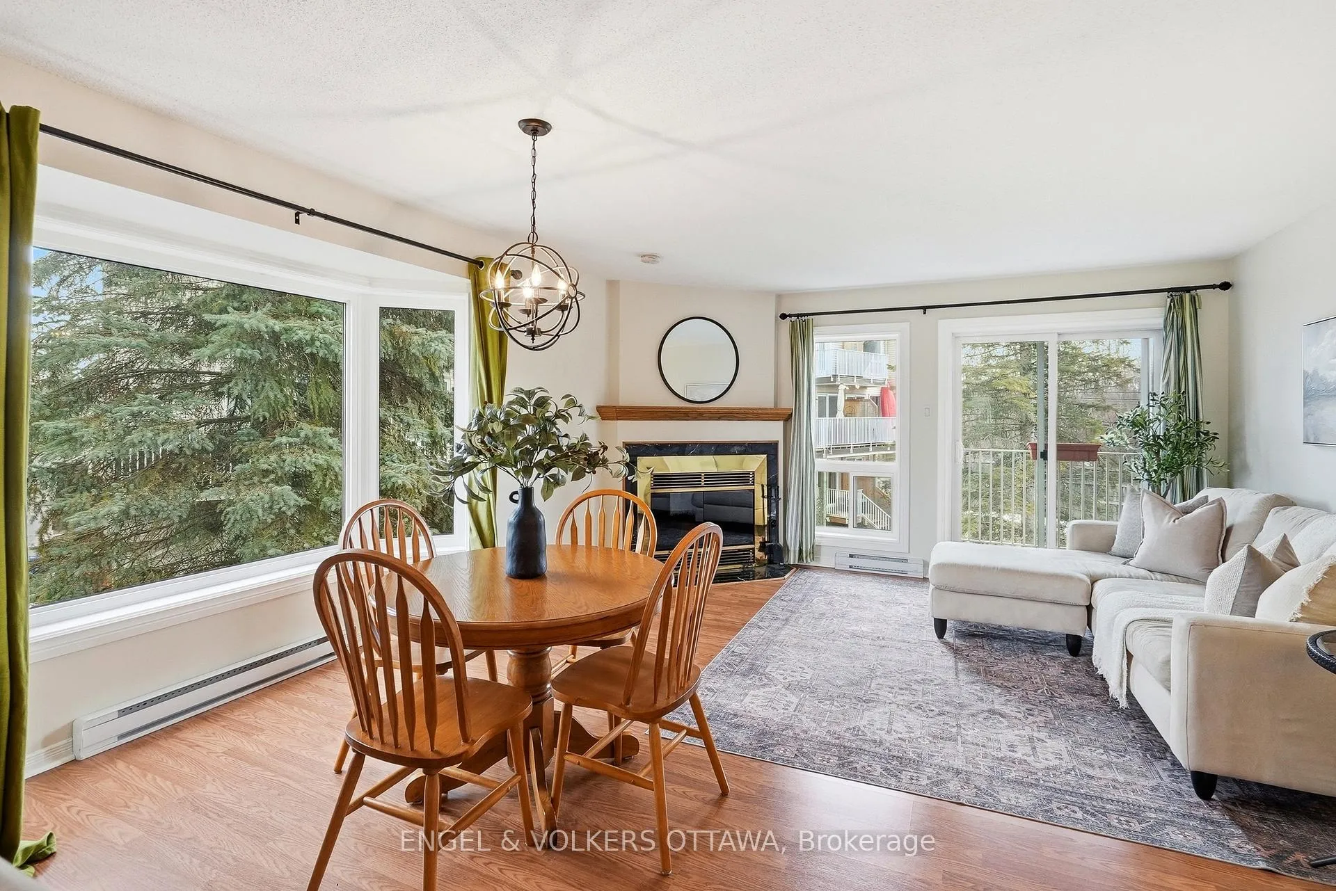 Photo 1 of Unit 40, 244 Briston Private, Ottawa, Hunt Club Park — HOMEH