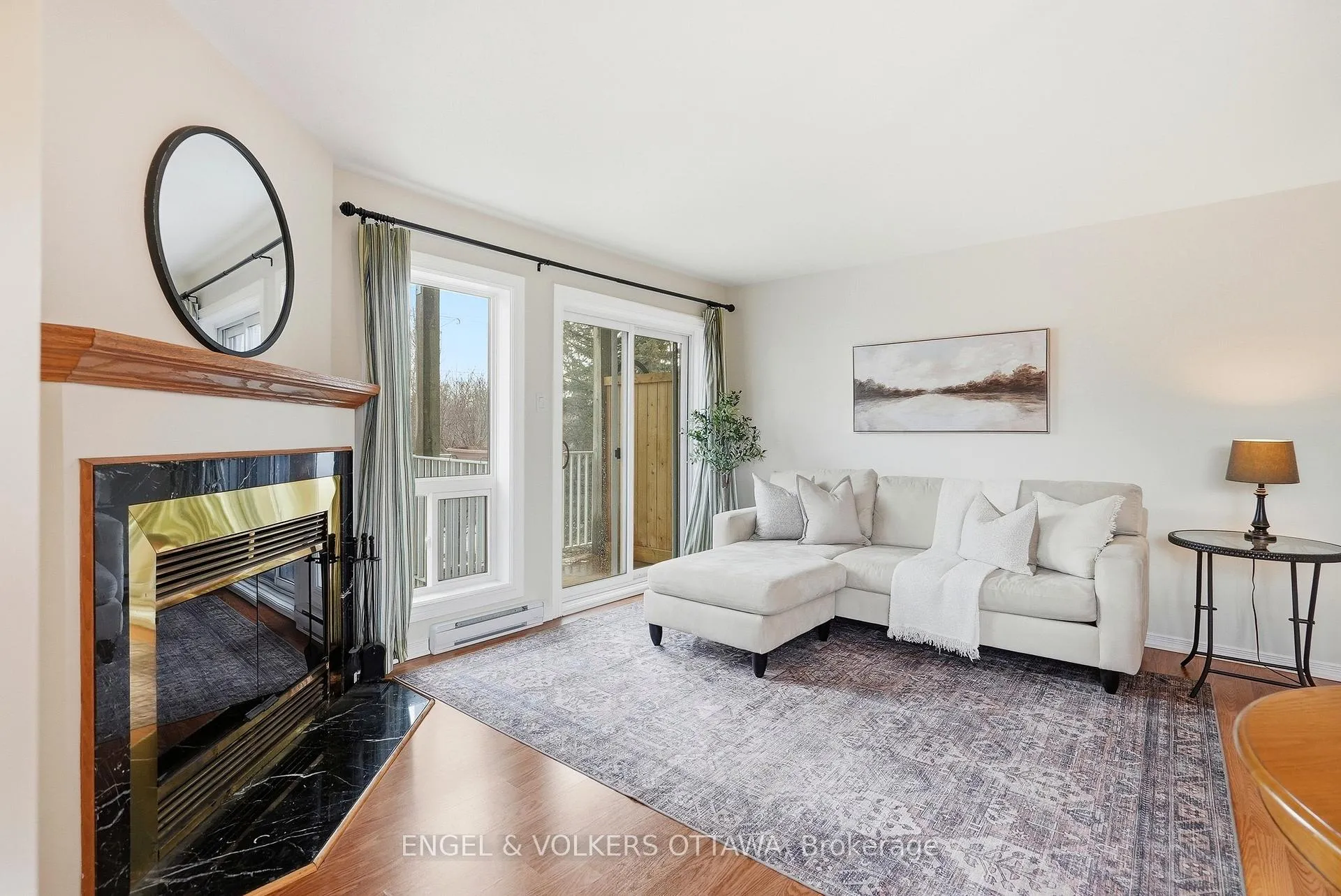 Photo 4 of Unit 40, 244 Briston Private, Ottawa, Hunt Club Park — HOMEH