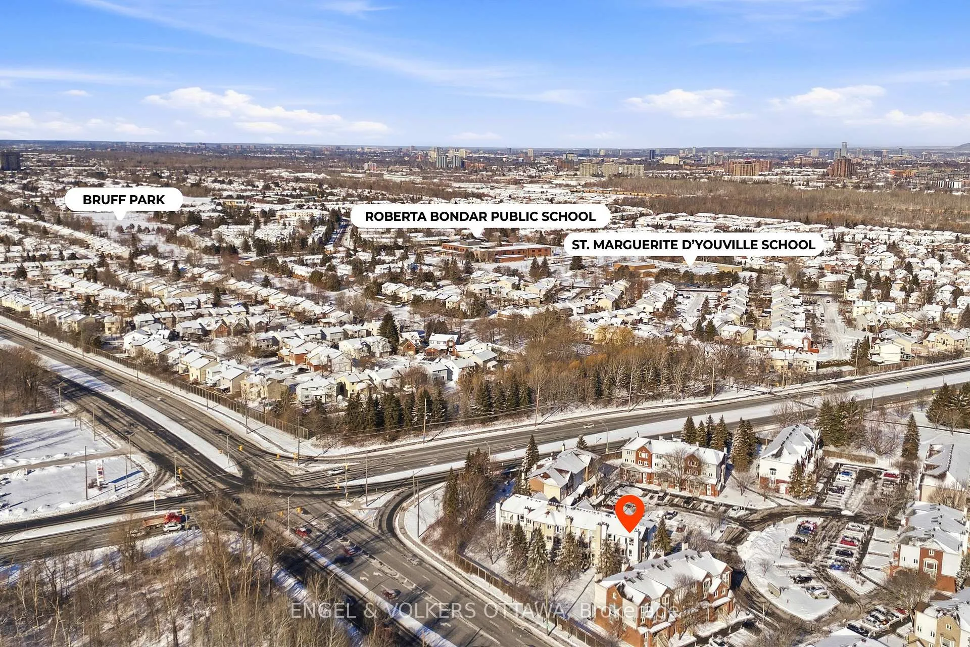 Photo 24 of Unit 40, 244 Briston Private, Ottawa, Hunt Club Park — HOMEH