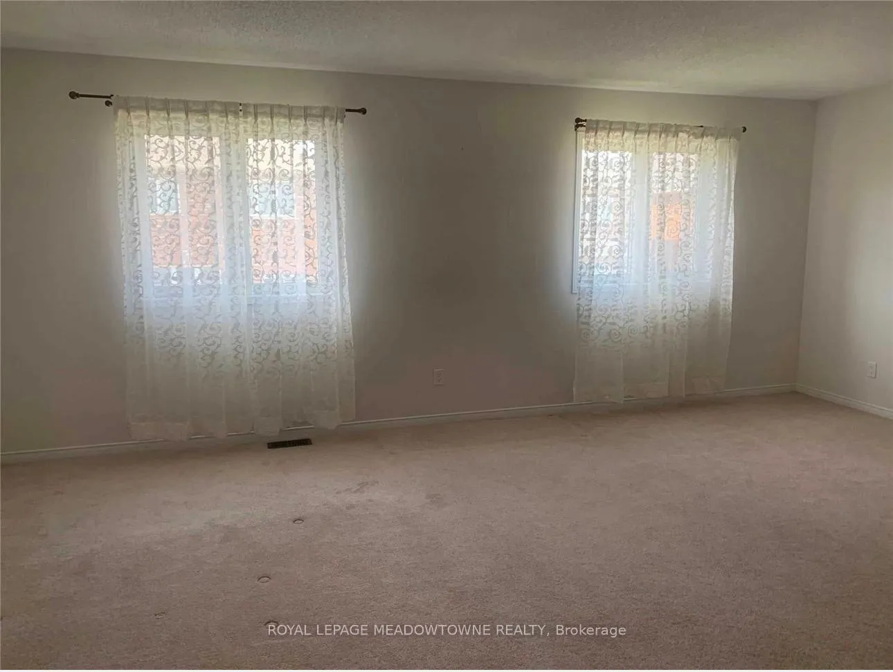 Photo 22 of 726 Farmstead Drive, Milton, Willmott — HOMEH