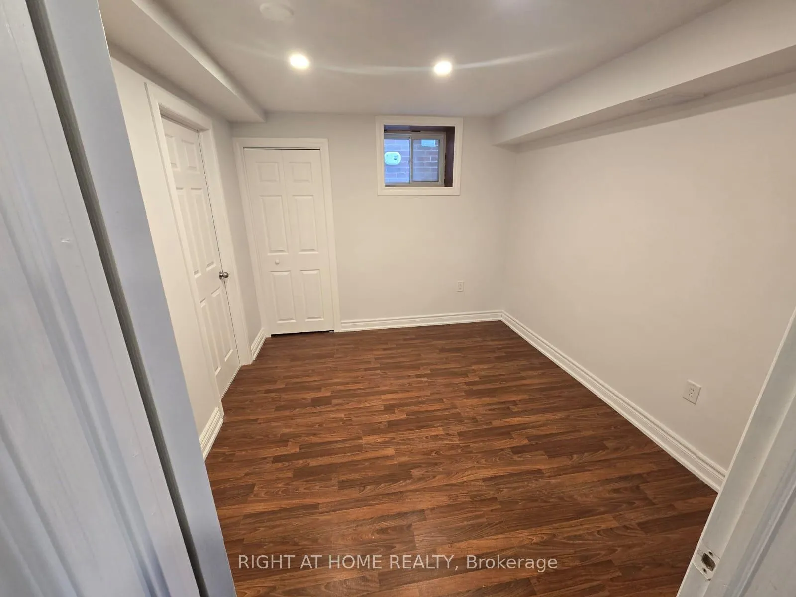 Photo 9 of 1258 Duignan Crescent, Milton, Ford — HOMEH