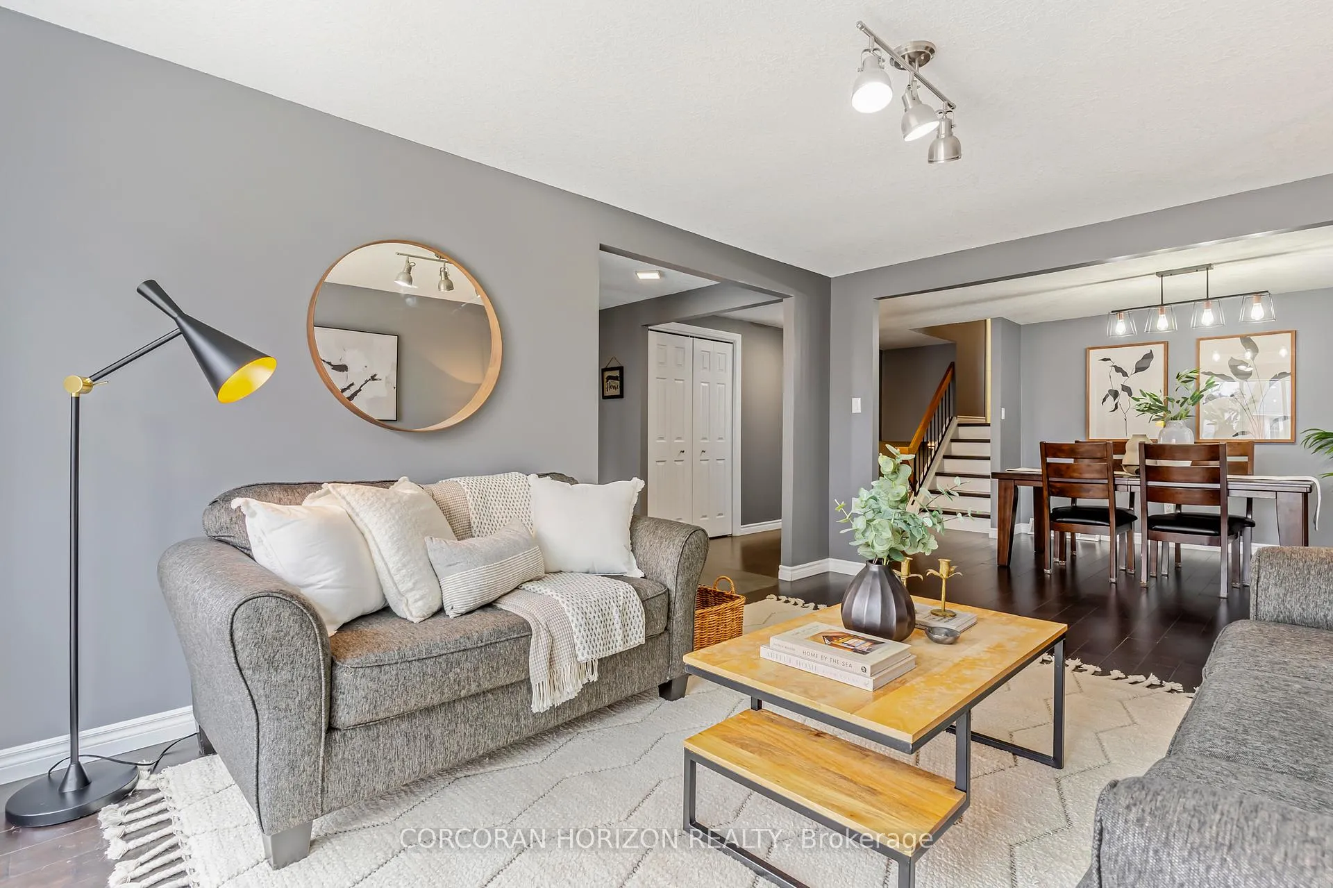 Photo 11 of 160 Oneida Place, Kitchener — HOMEH