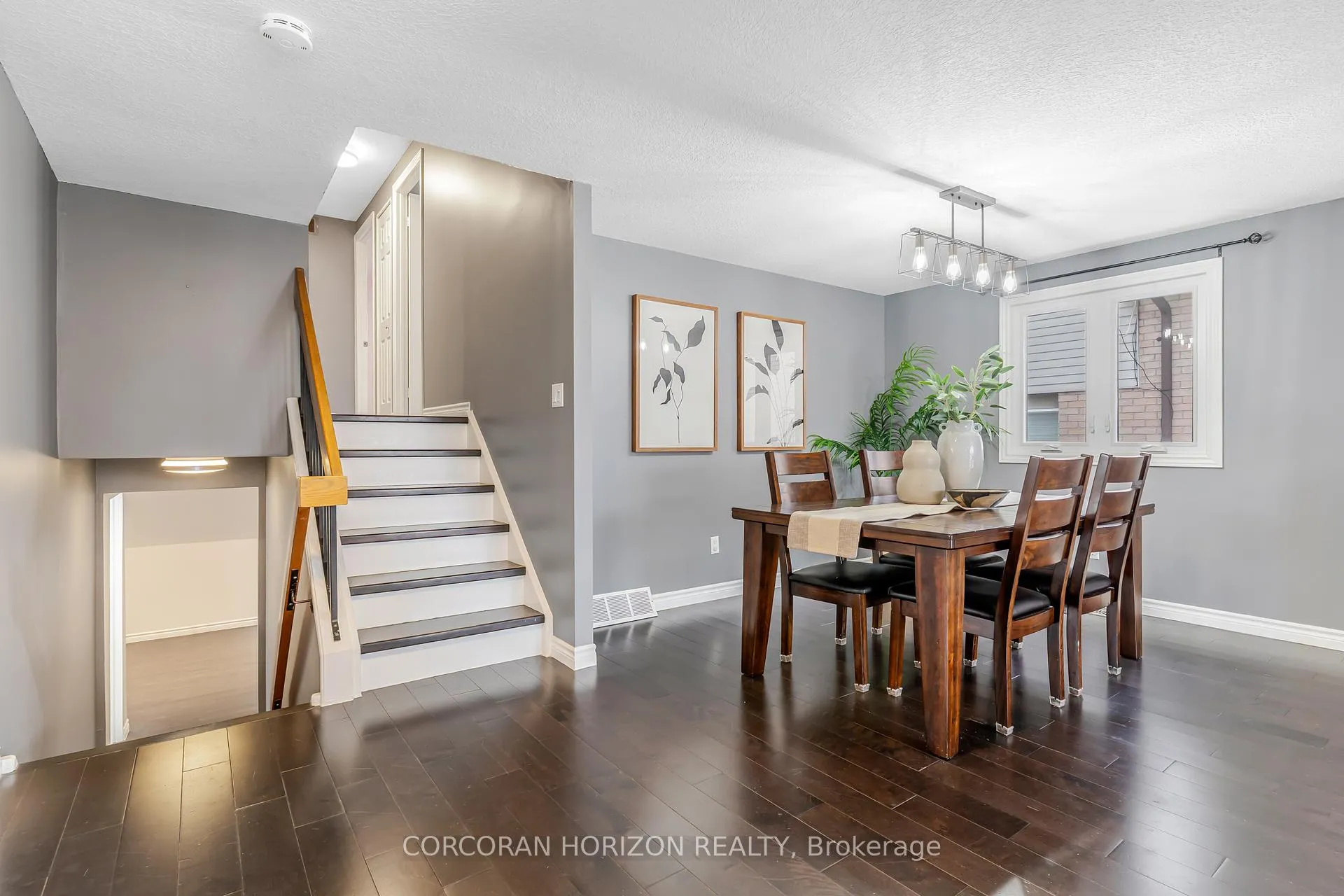 Photo 13 of 160 Oneida Place, Kitchener — HOMEH