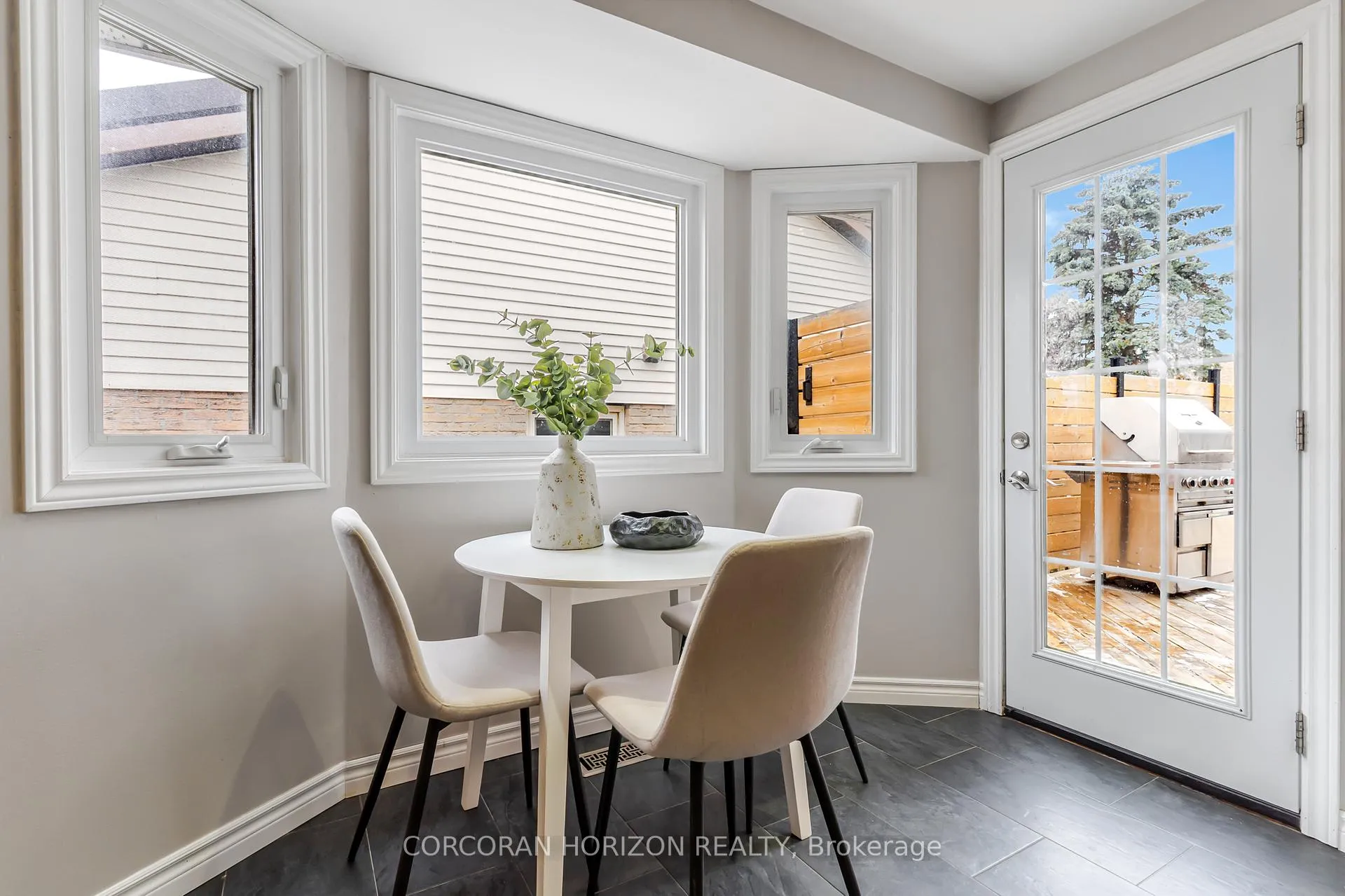 Photo 20 of 160 Oneida Place, Kitchener — HOMEH