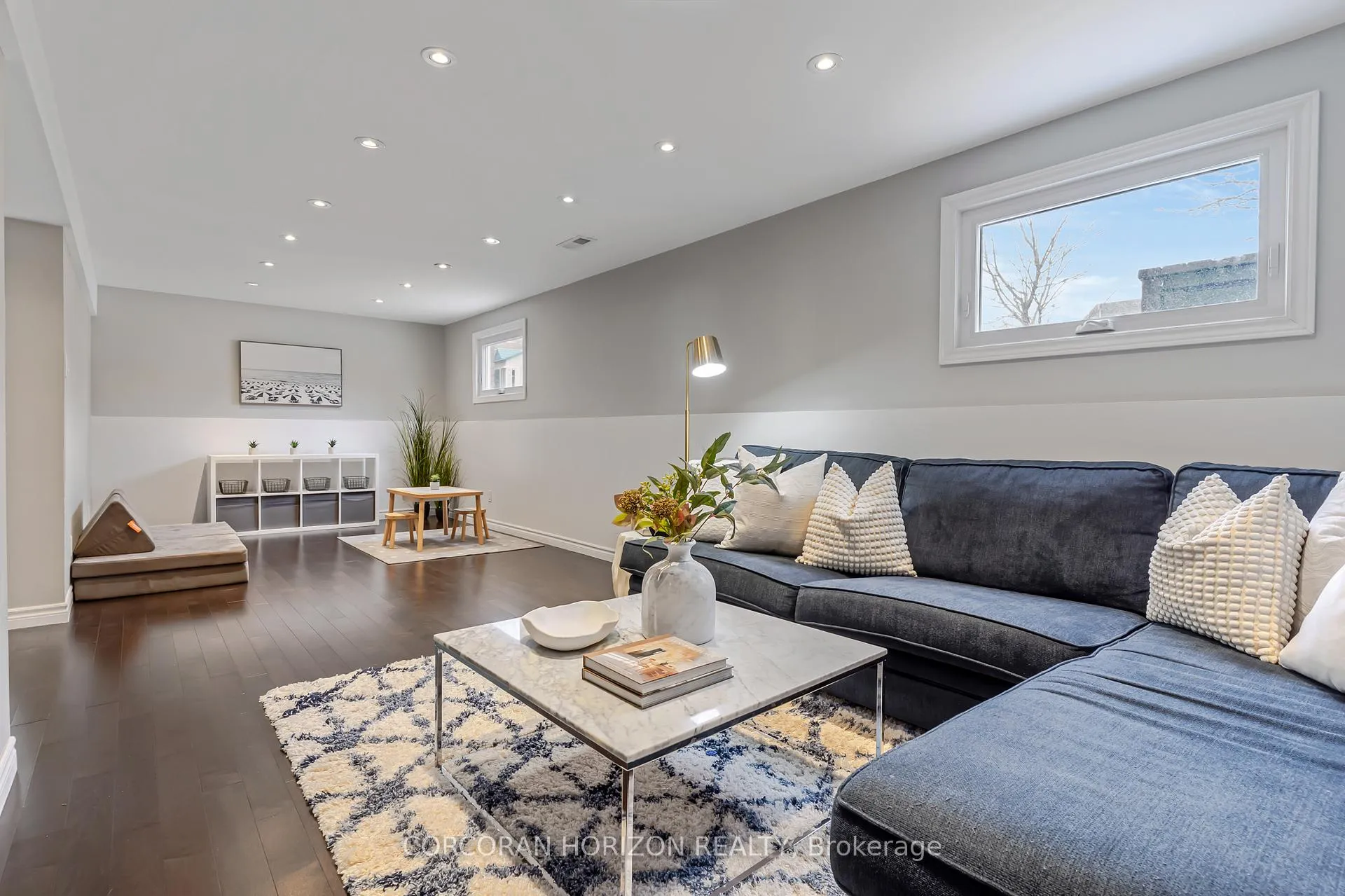 Photo 34 of 160 Oneida Place, Kitchener — HOMEH