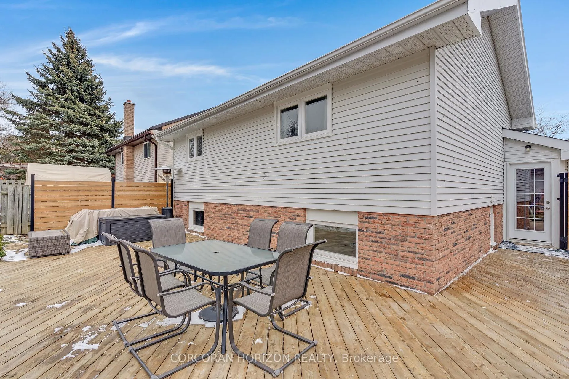 Photo 43 of 160 Oneida Place, Kitchener — HOMEH