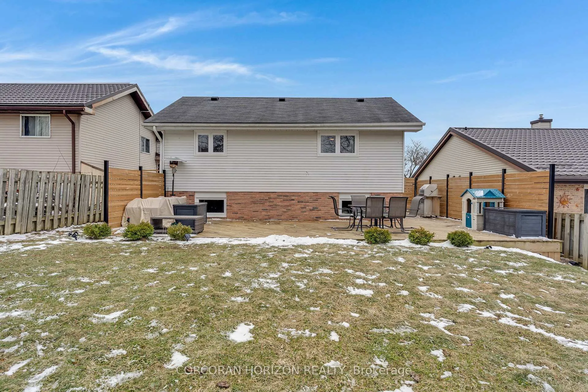 Photo 46 of 160 Oneida Place, Kitchener — HOMEH