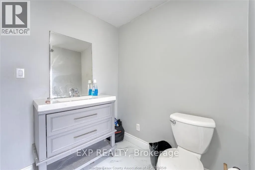 Photo 11 of 46 Chestnut Street, Leamington — HOMEH