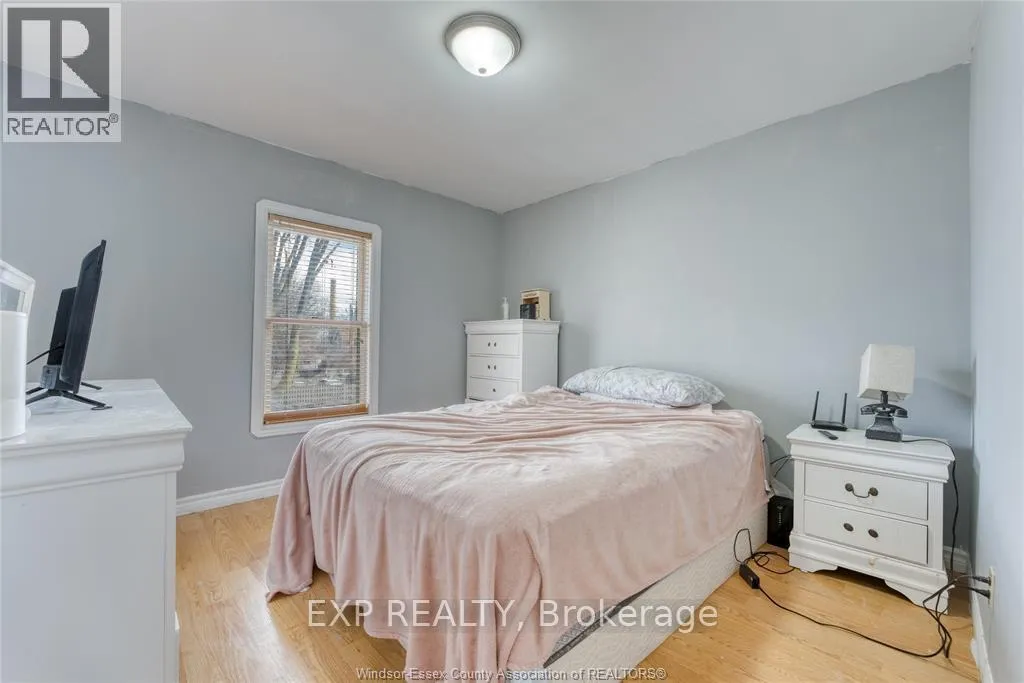 Photo 17 of 46 Chestnut Street, Leamington — HOMEH