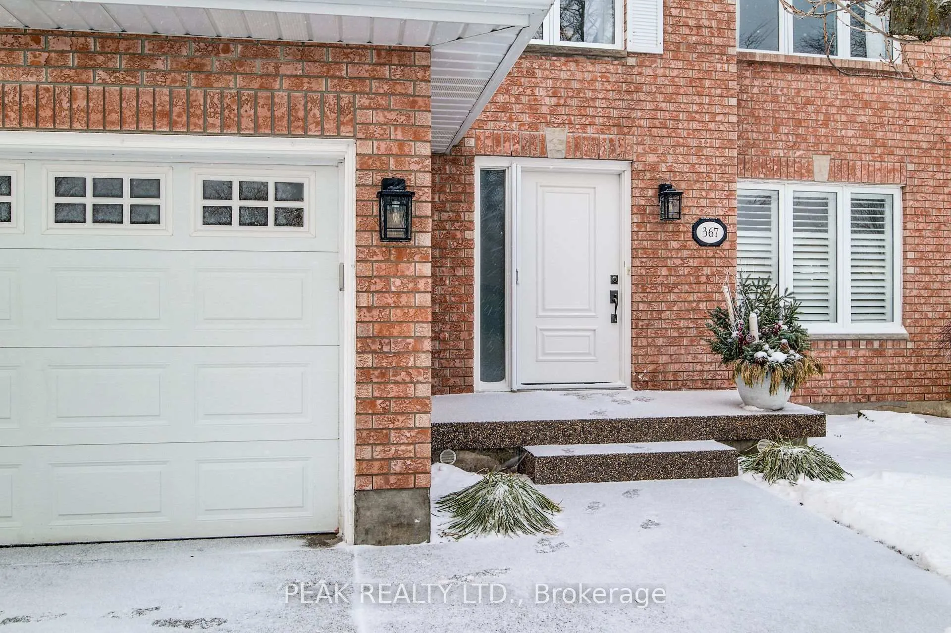 Photo 3 of 367 Meadowvale Place, Waterloo — HOMEH