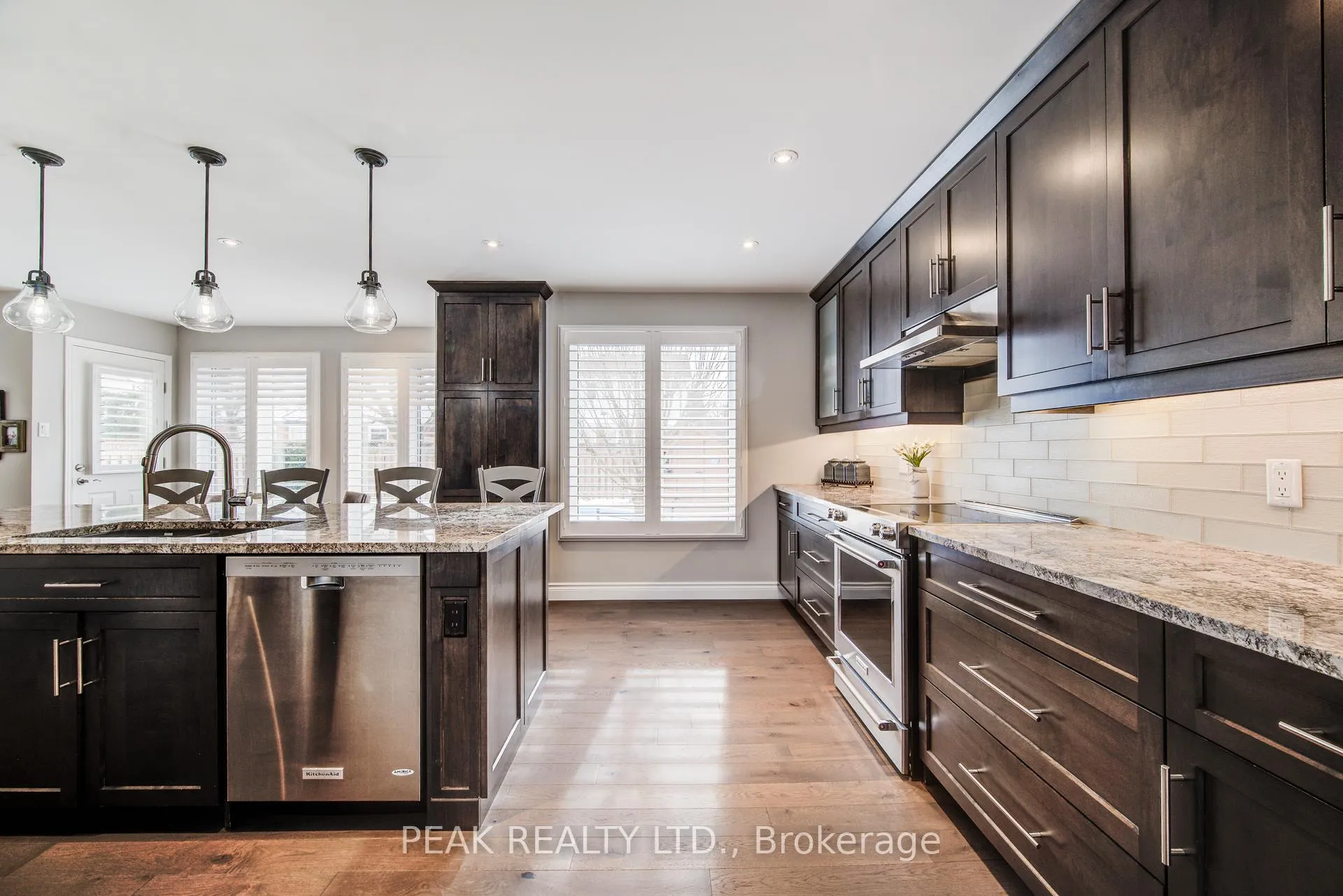Photo 8 of 367 Meadowvale Place, Waterloo — HOMEH